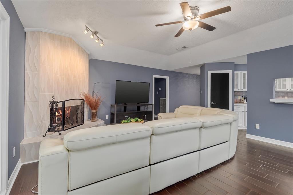 6510 Barrygate Drive