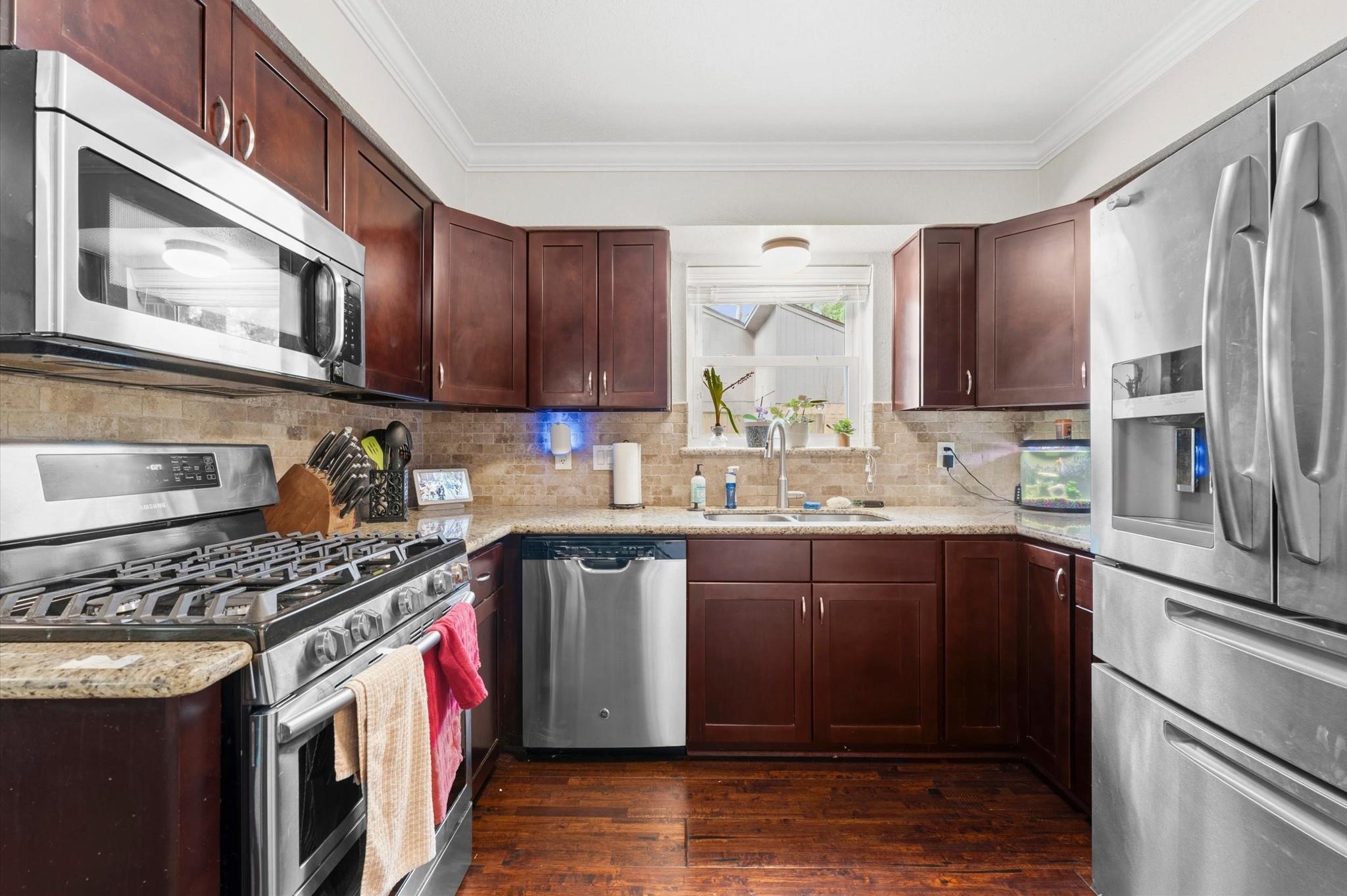5 N Deerfoot Circle