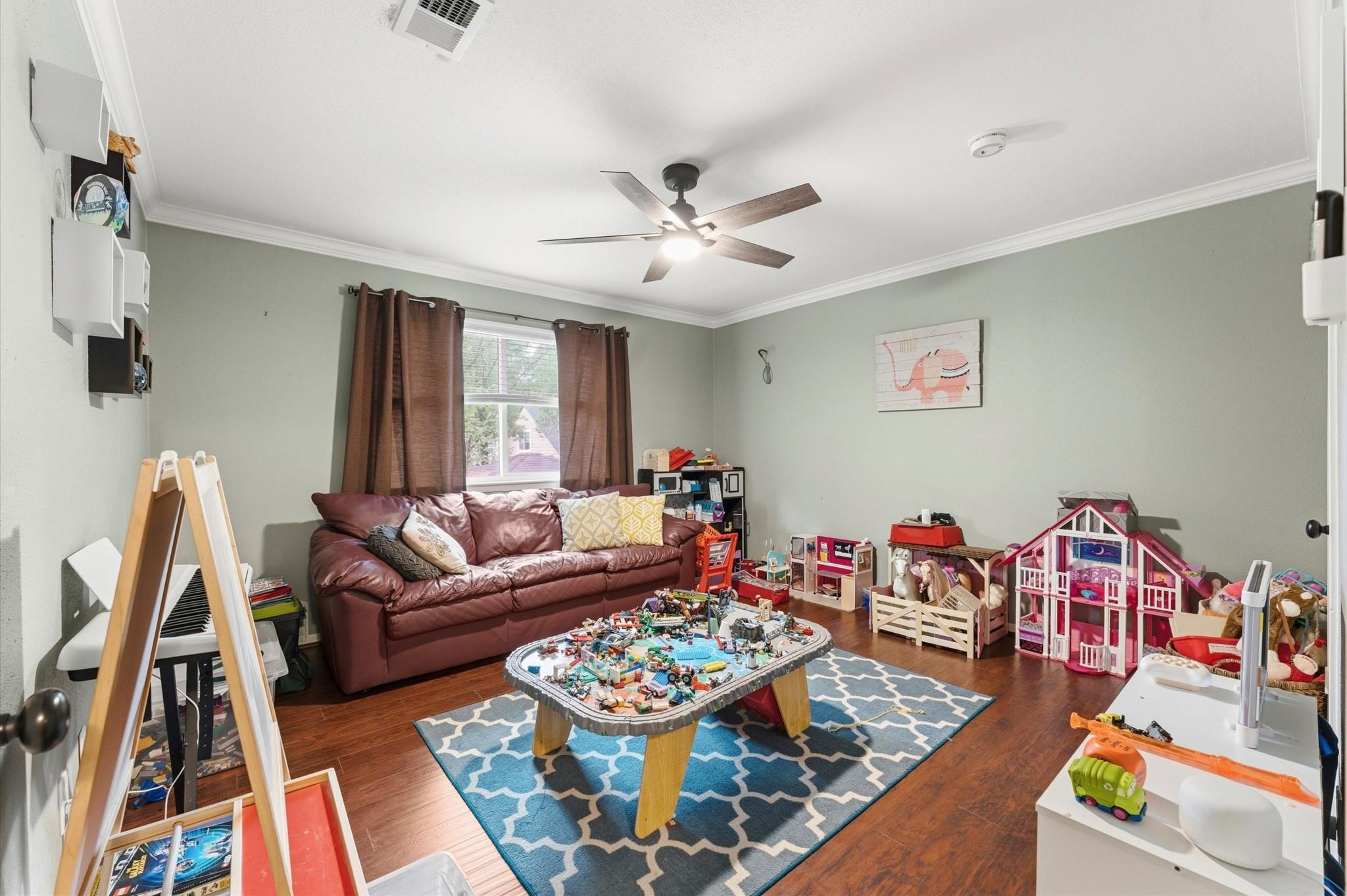 5 N Deerfoot Circle