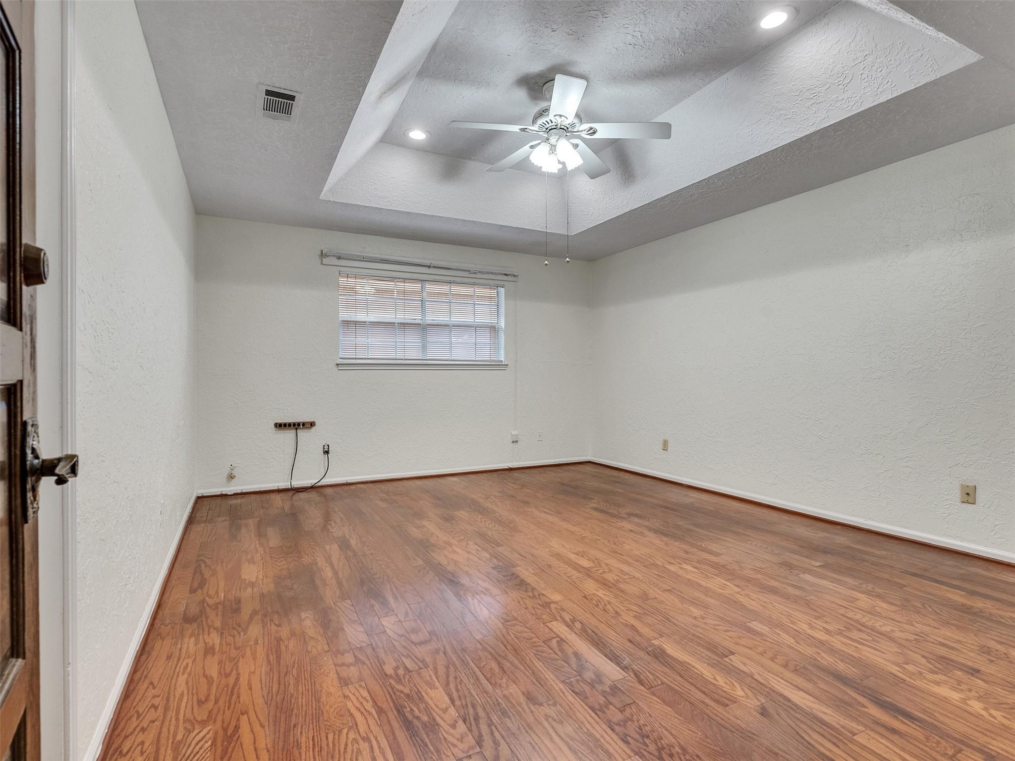 8 Shadowood Street