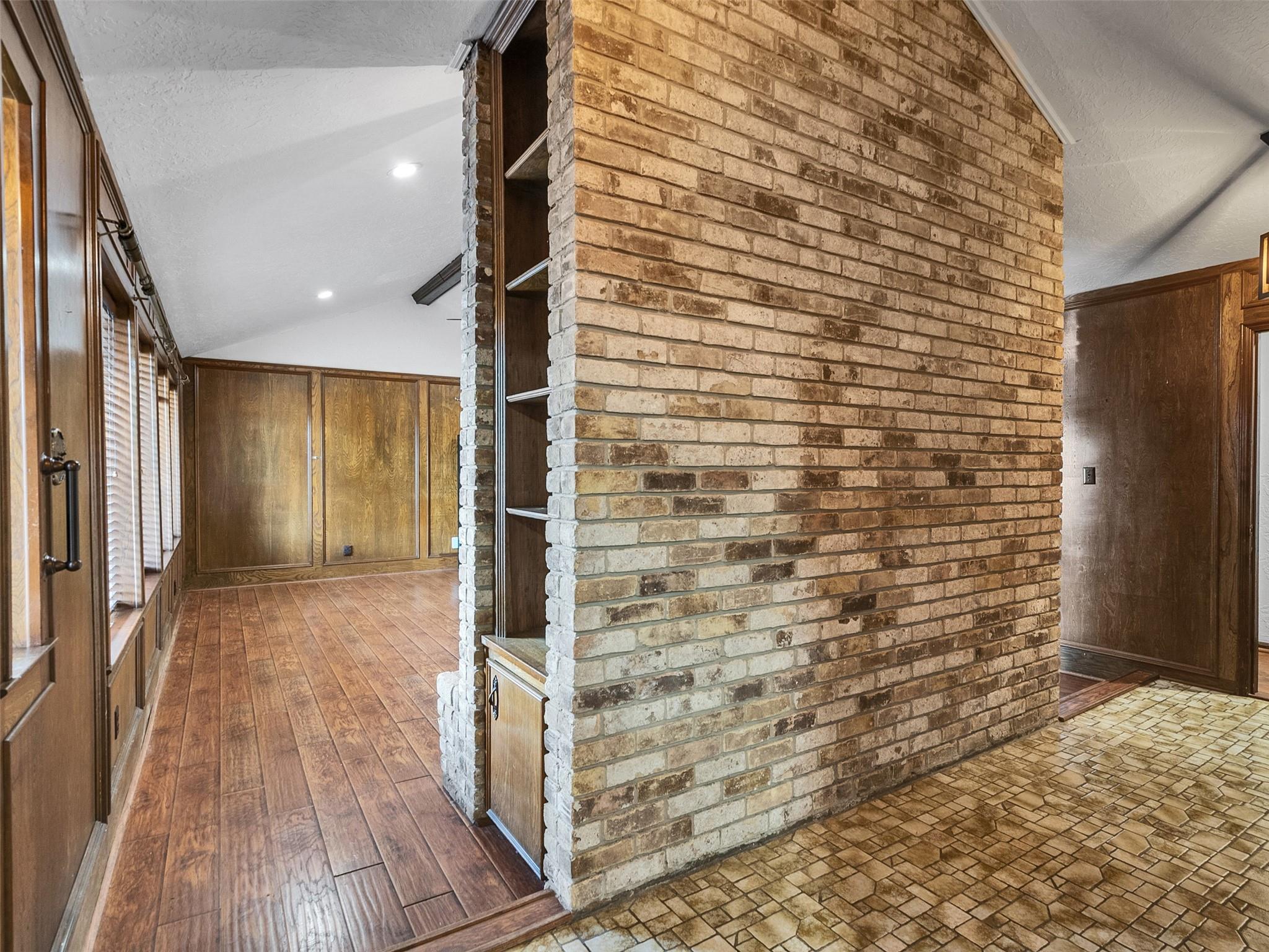 8 Shadowood Street