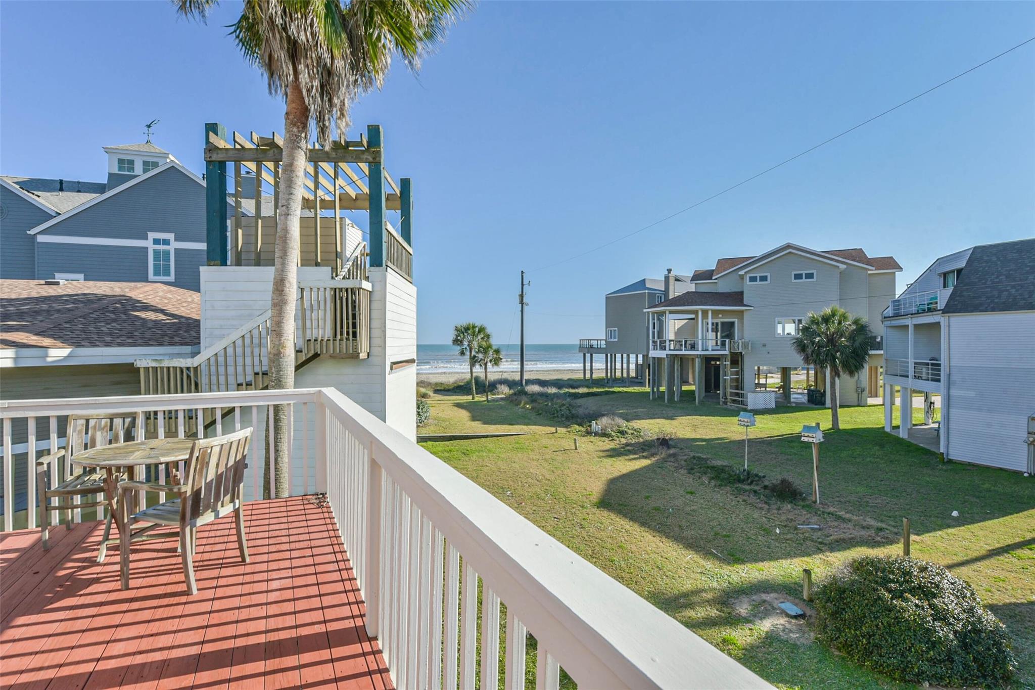 4231 Pelican Lane