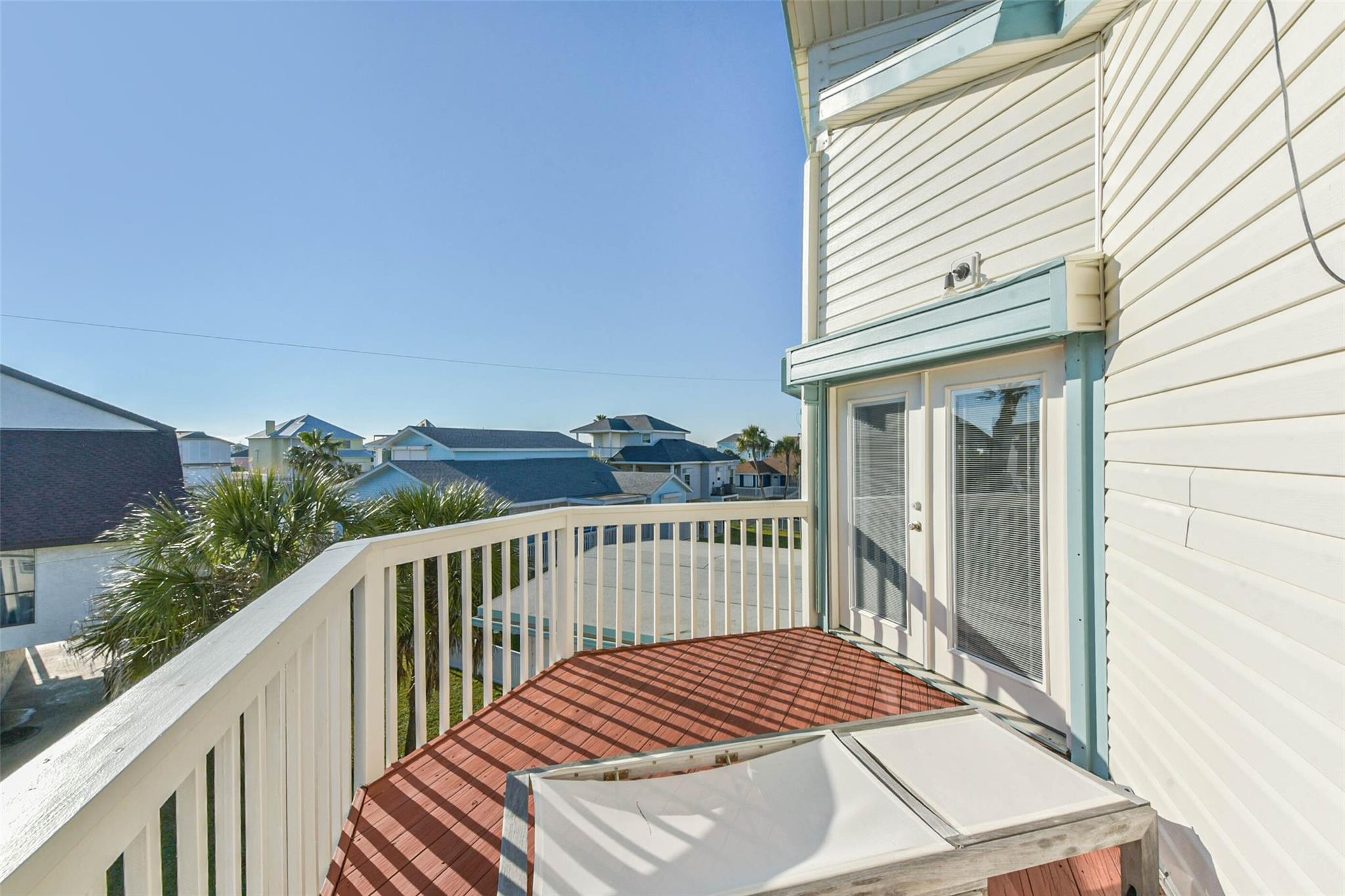 4231 Pelican Lane