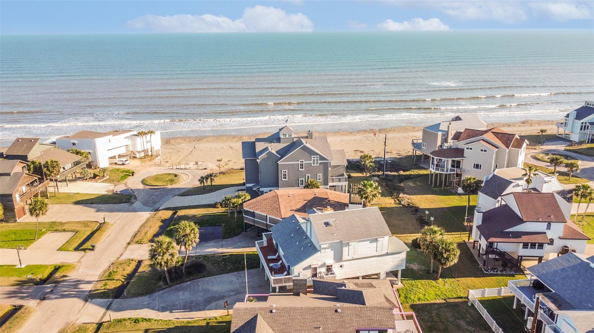 4231 Pelican Lane