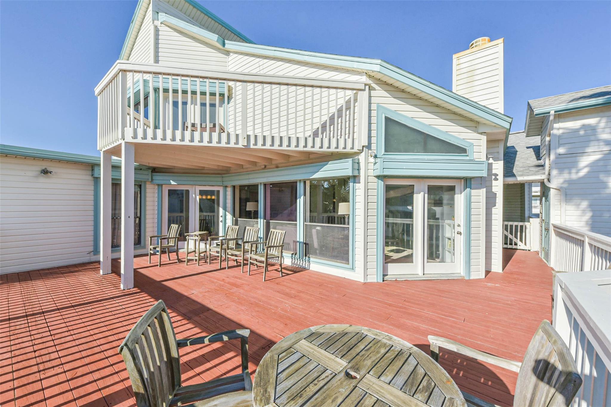 4231 Pelican Lane