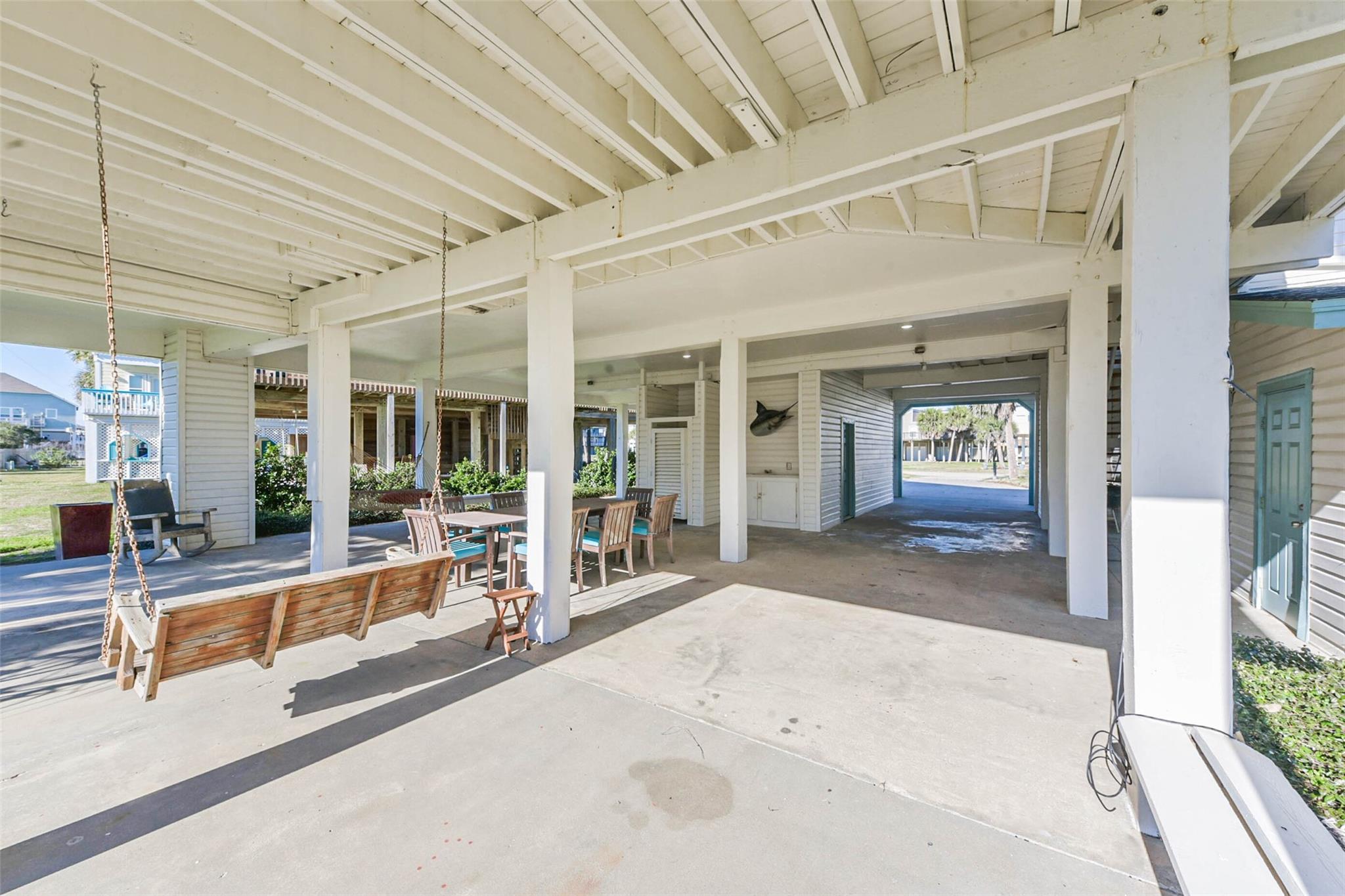 4231 Pelican Lane