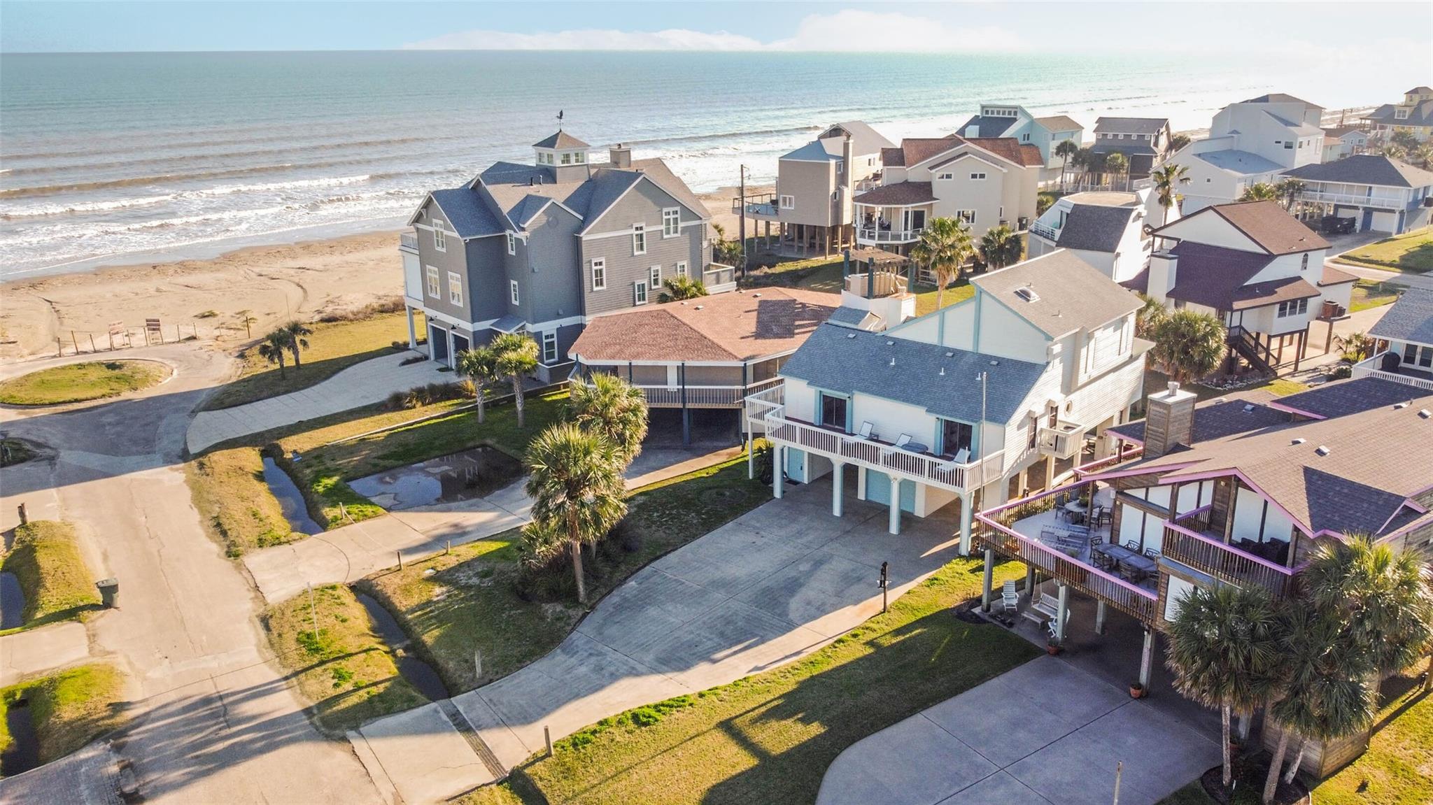 4231 Pelican Lane