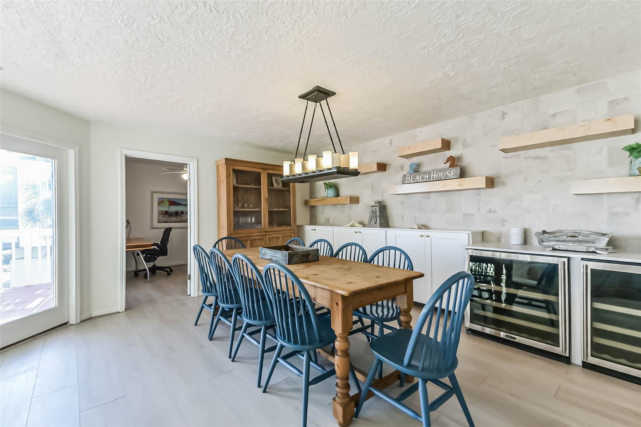 4231 Pelican Lane