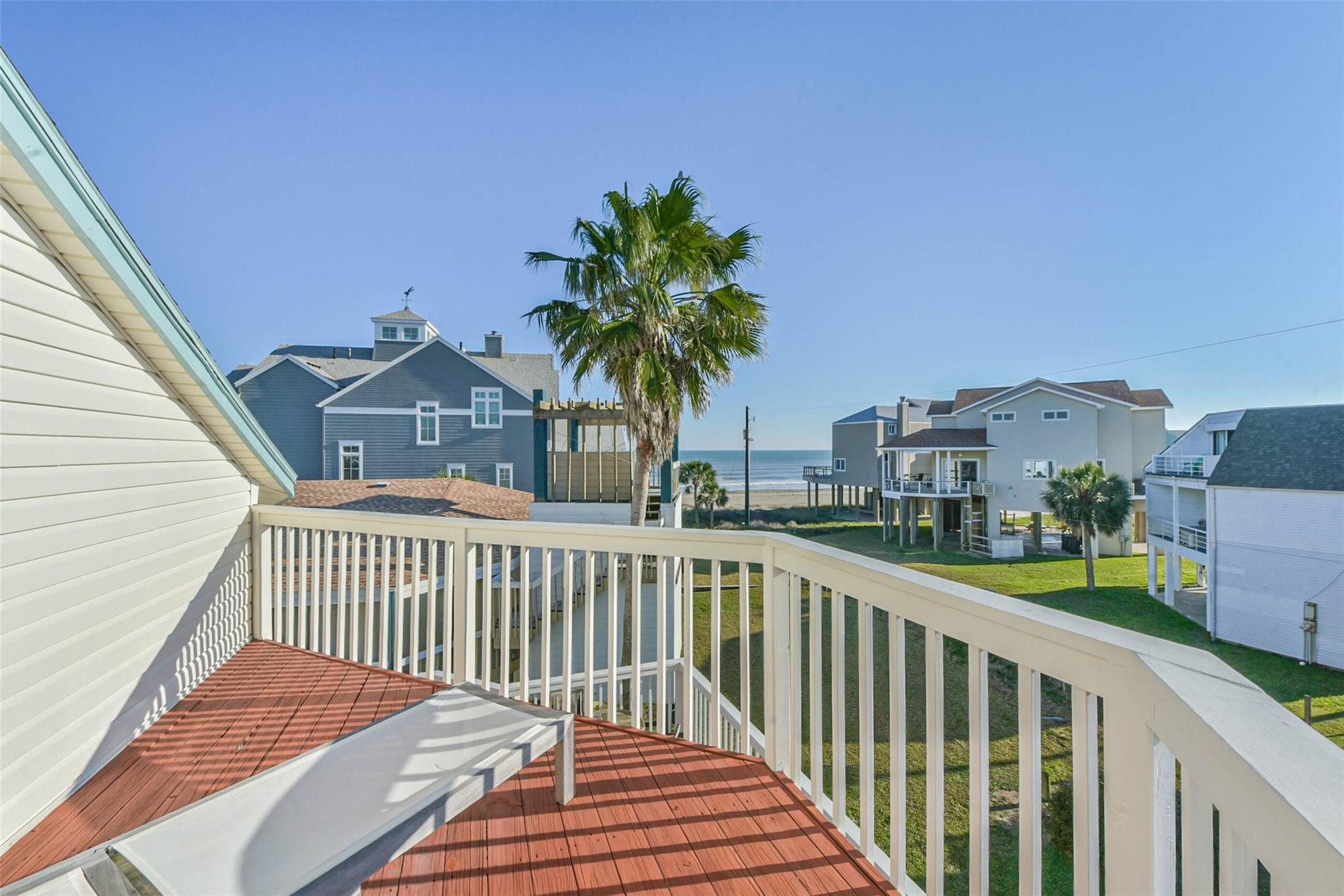 4231 Pelican Lane