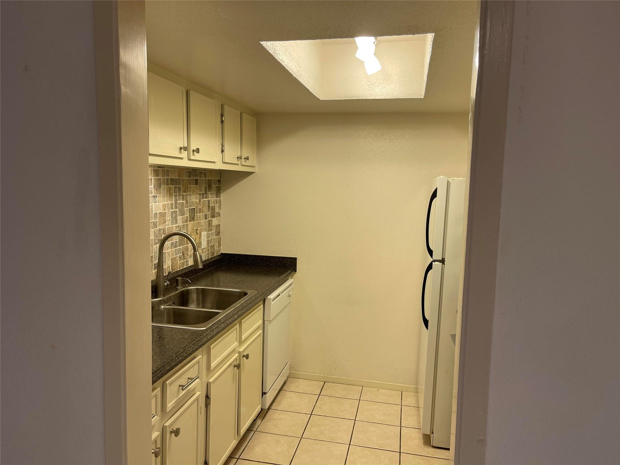 2516 Commonwealth Street # 105