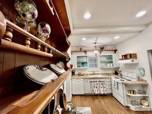 14254 State Highway 16 N