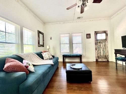 14254 State Highway 16 N