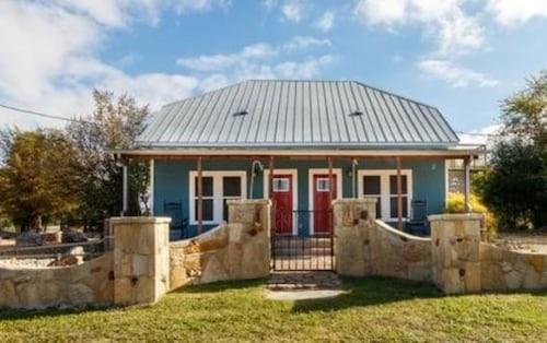 14254 State Highway 16 N