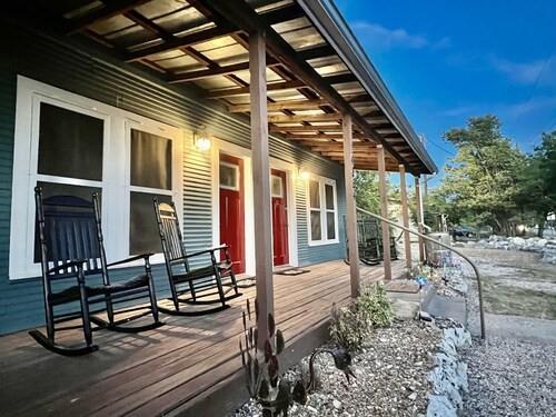 14254 State Highway 16 N