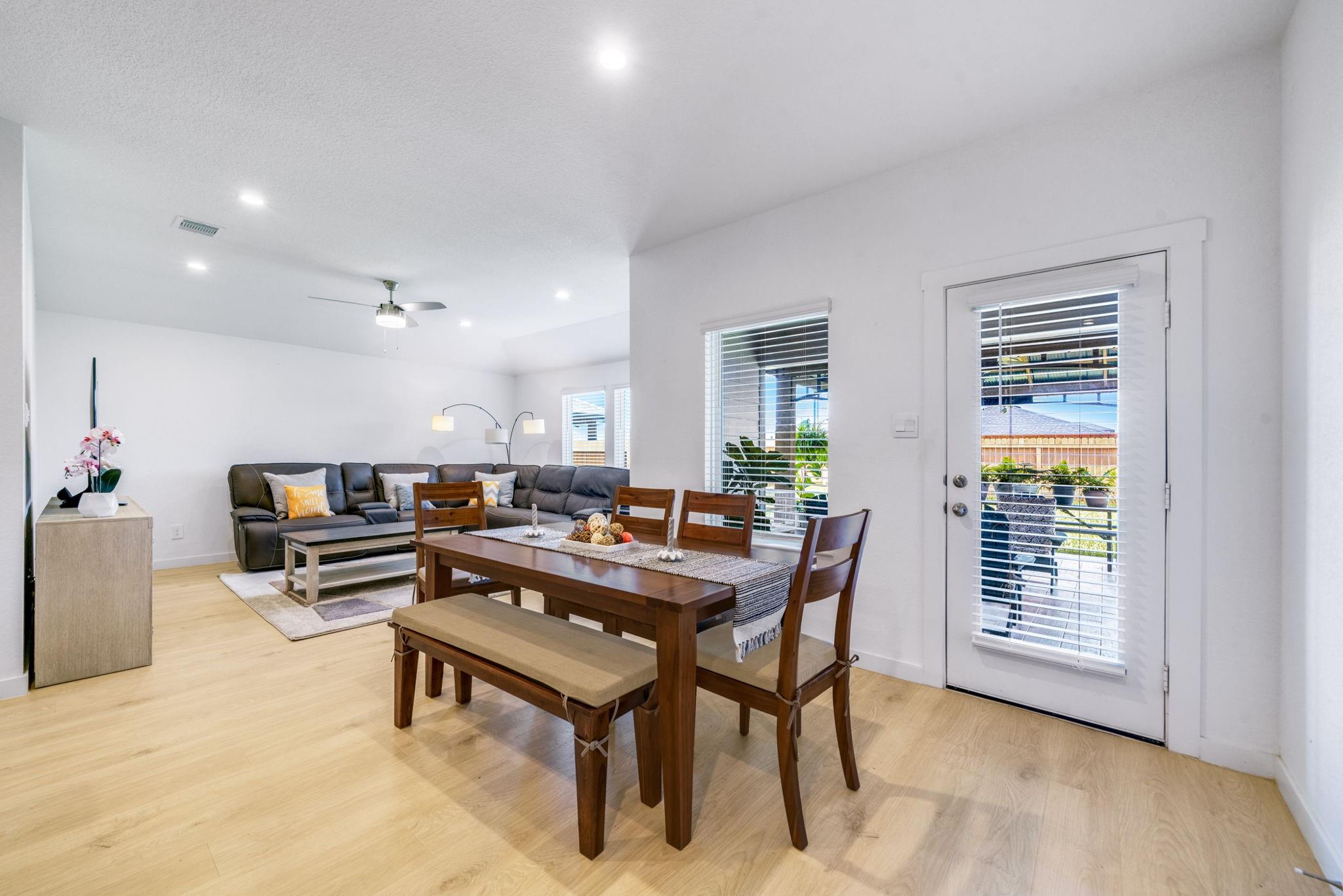 4019 Pierce Place Lane