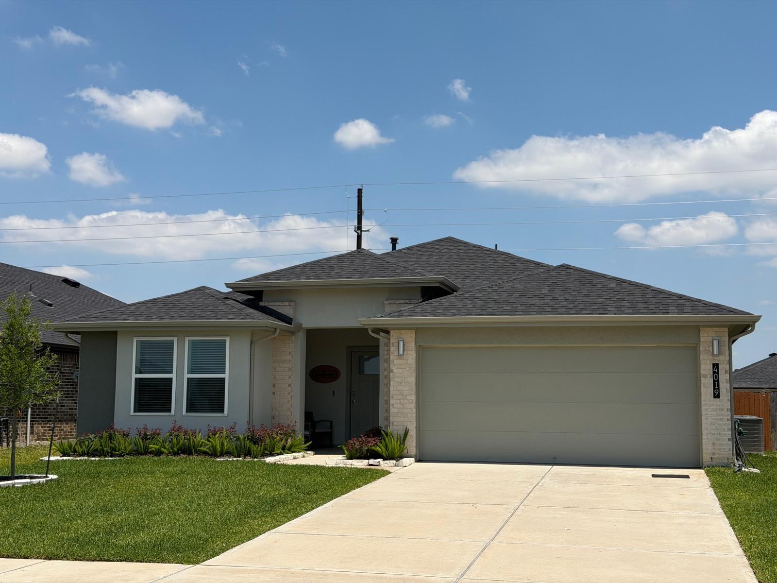 4019 Pierce Place Lane