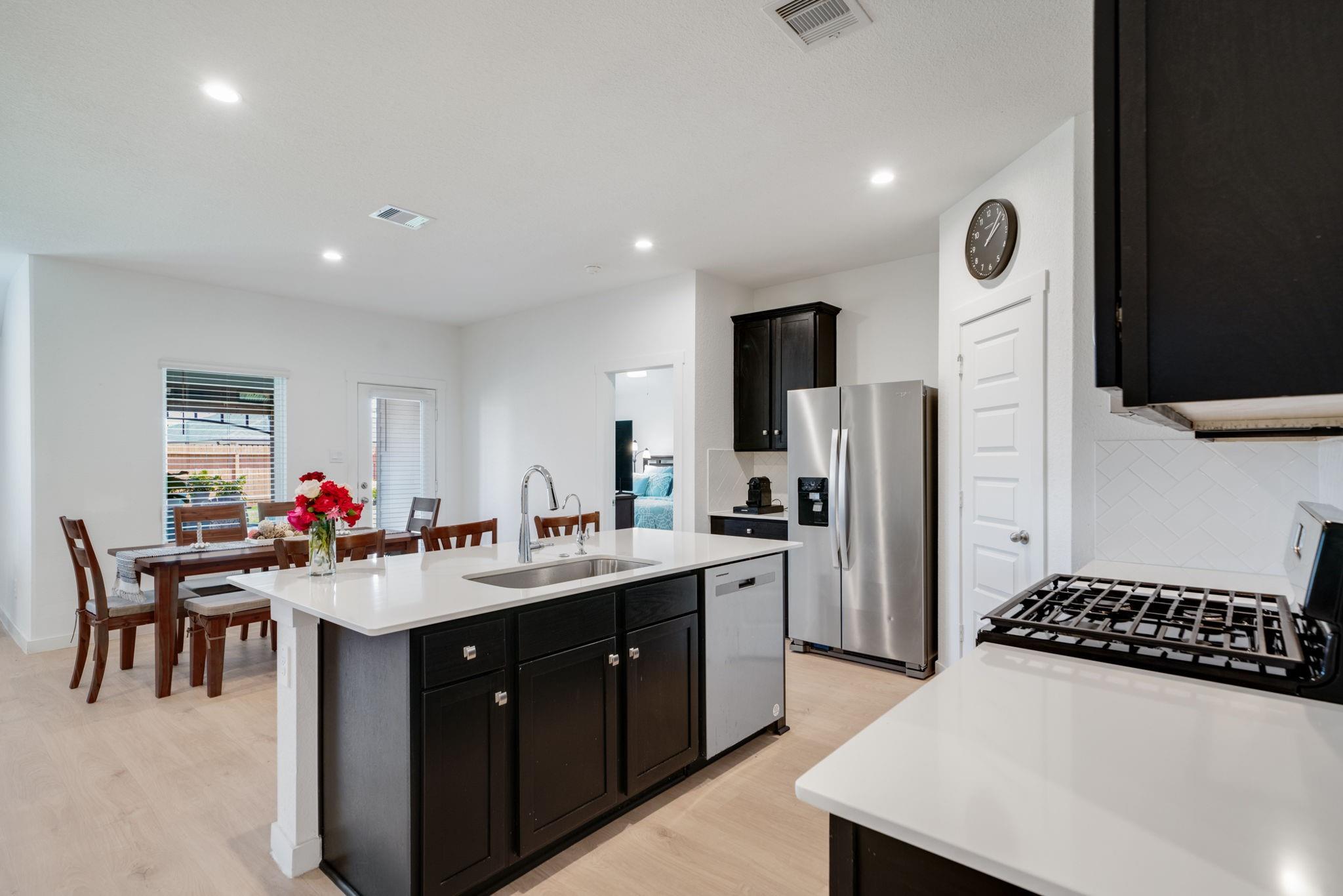 4019 Pierce Place Lane