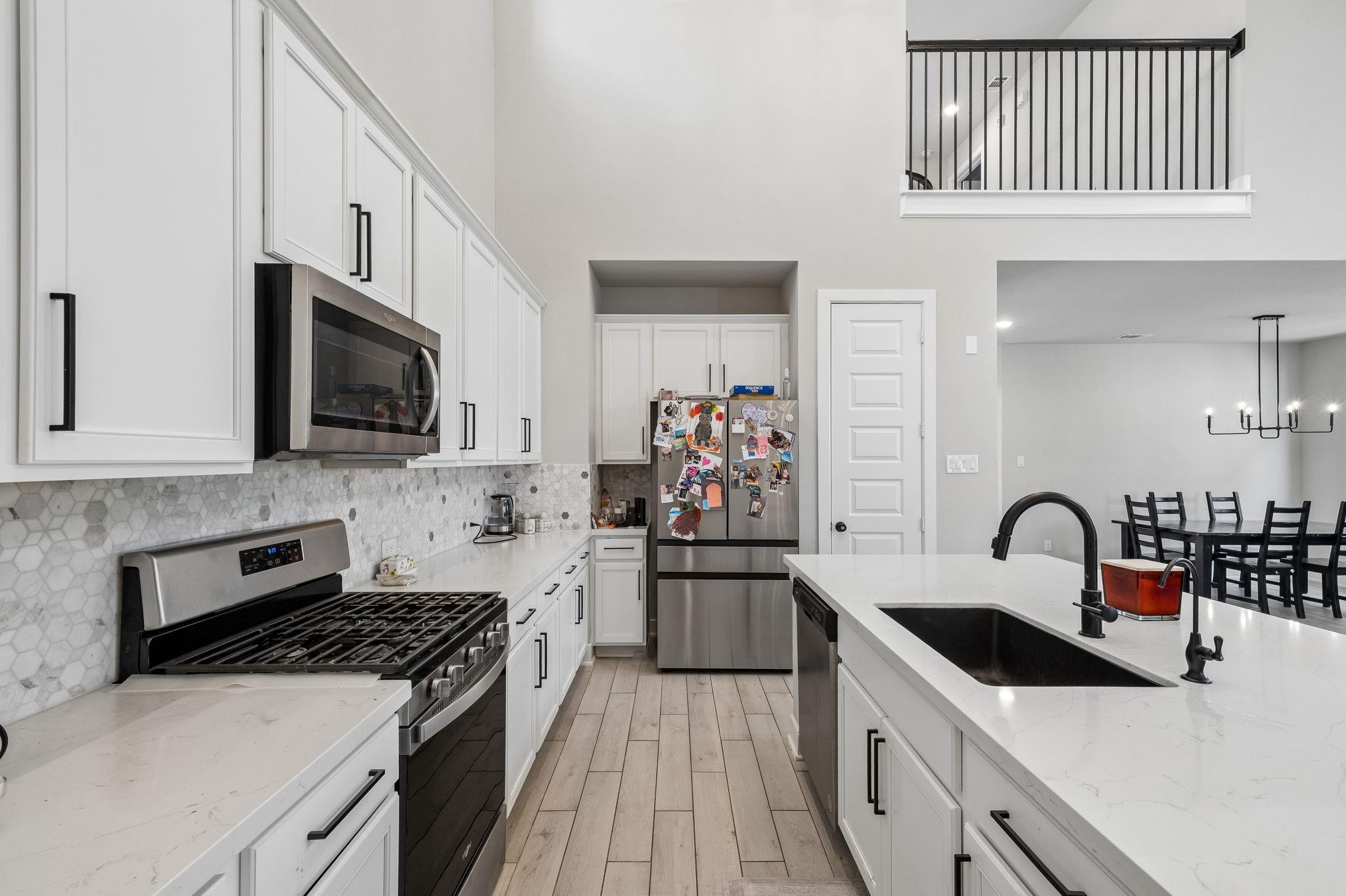 7010 Grassland Vista Lane
