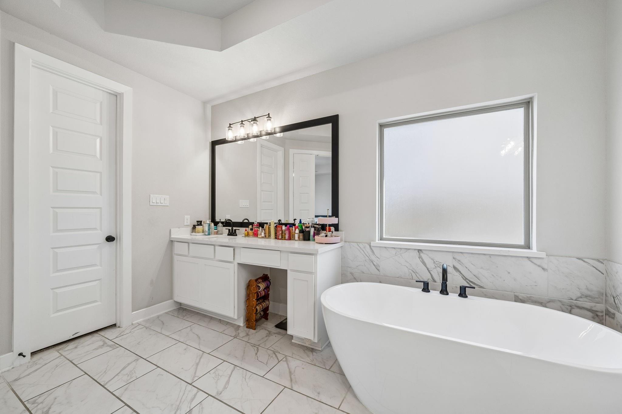 7010 Grassland Vista Lane