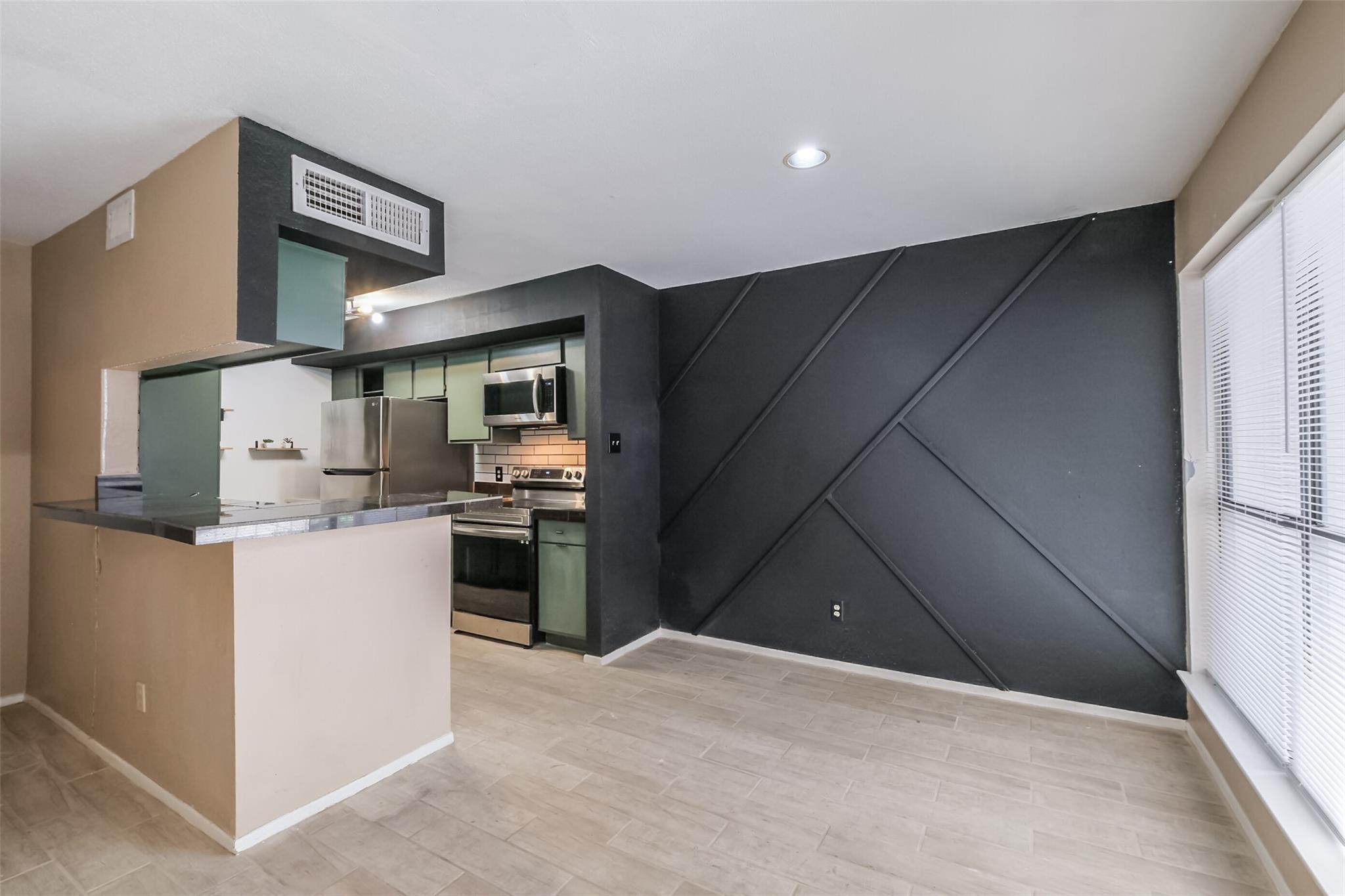 6633 W Airport Boulevard # 1206