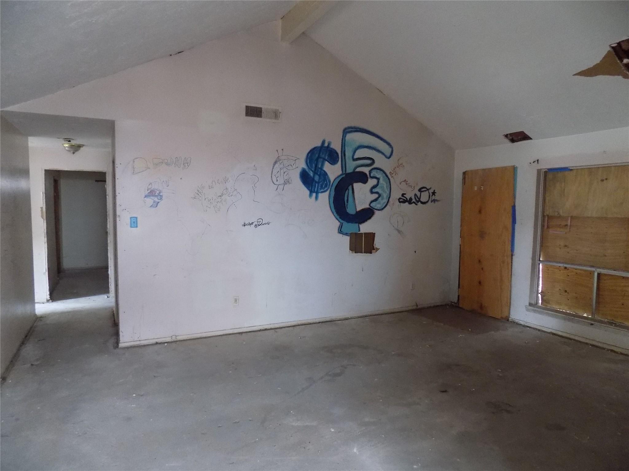 7406 W Fuqua Drive