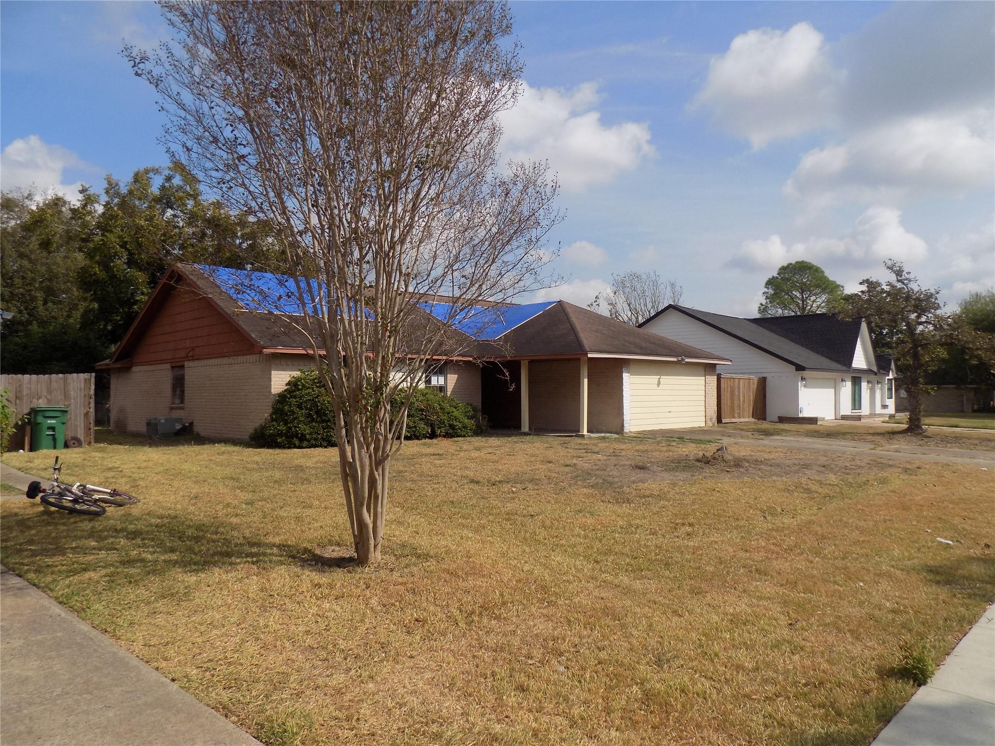 7406 W Fuqua Drive