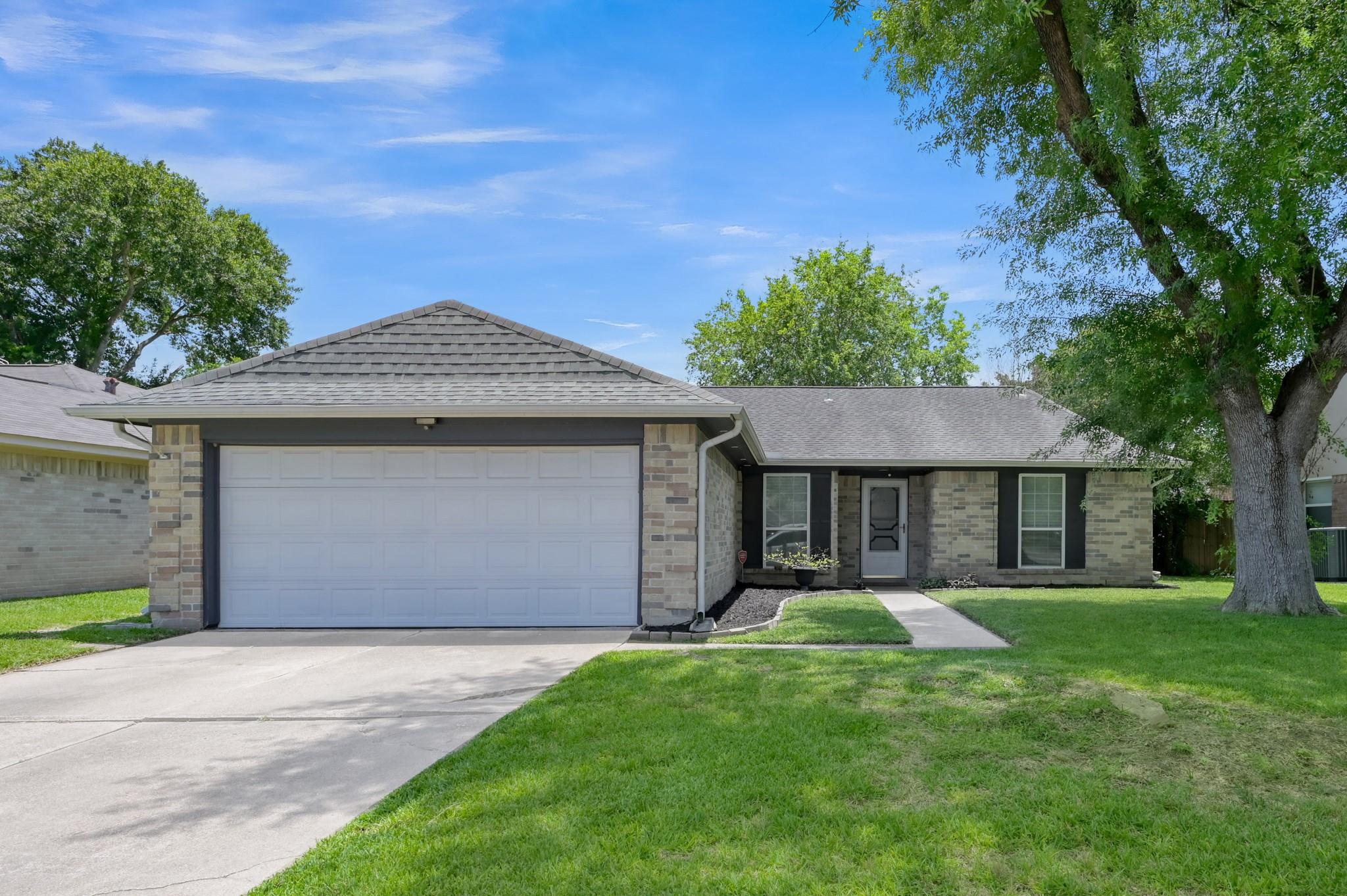 12015 Fallbrook Drive