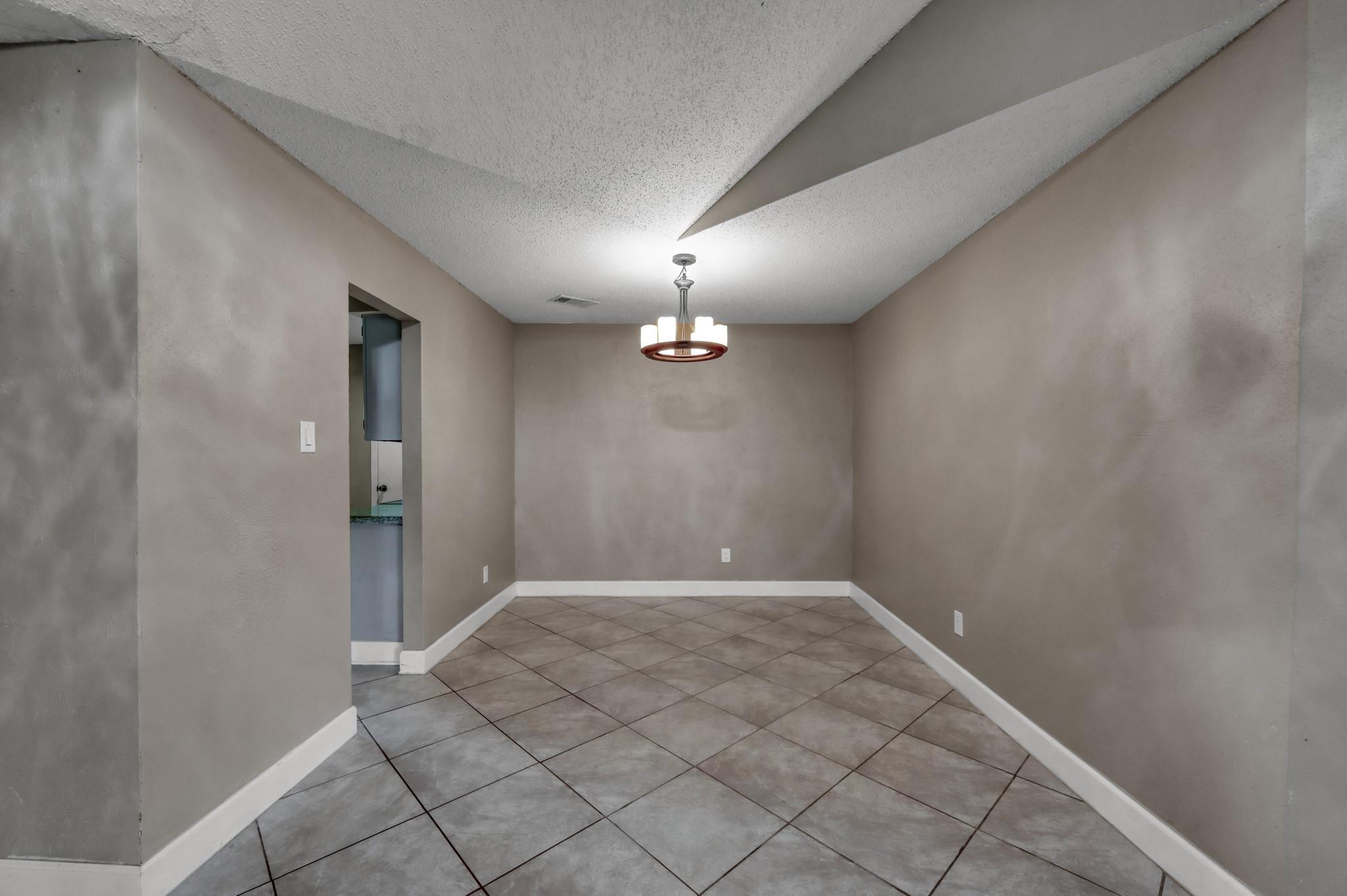 12015 Fallbrook Drive