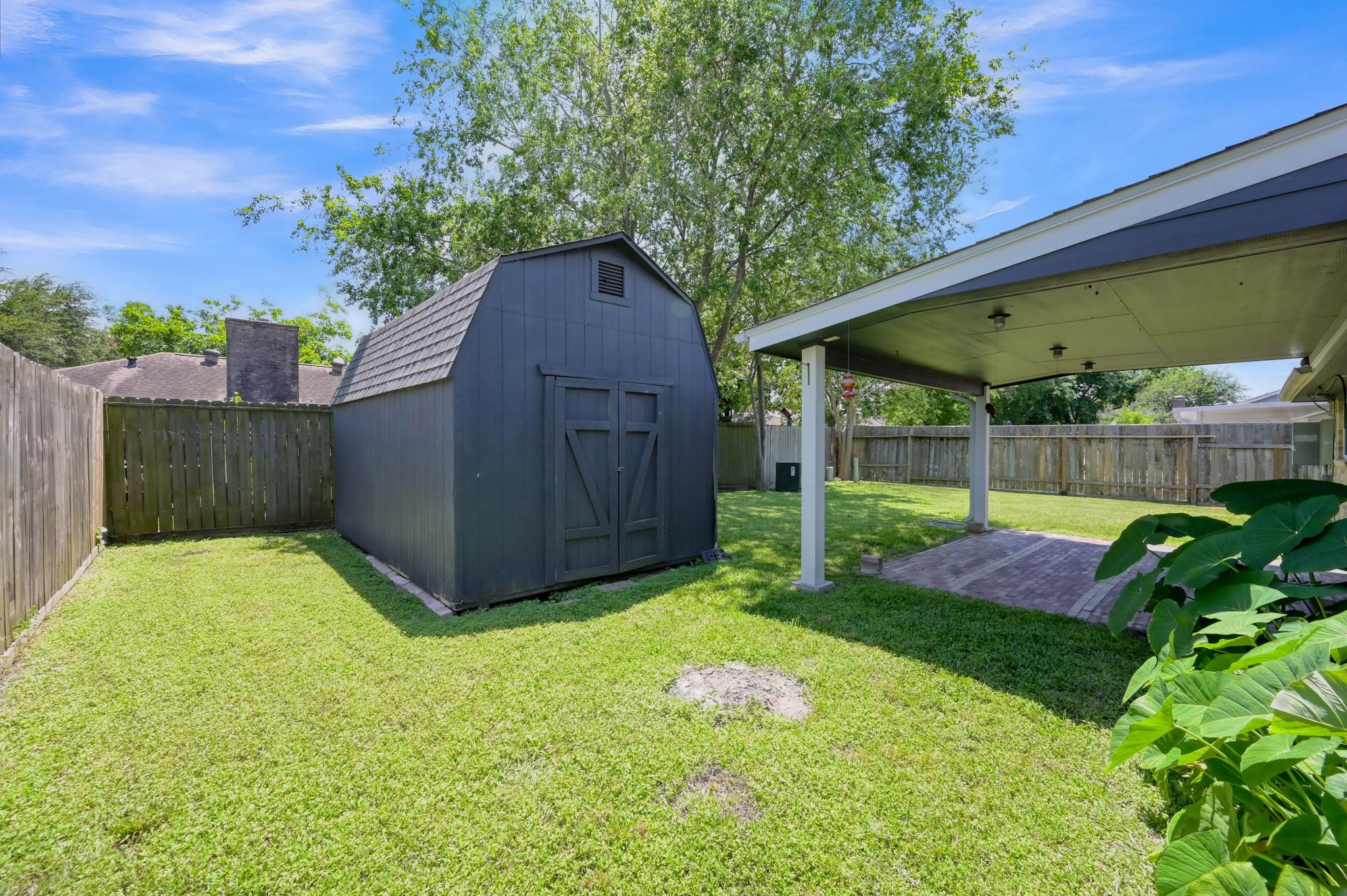 12015 Fallbrook Drive