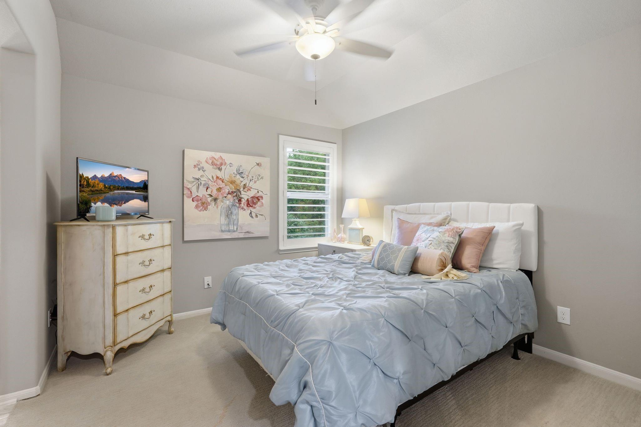 123 N Winter Sunrise Circle