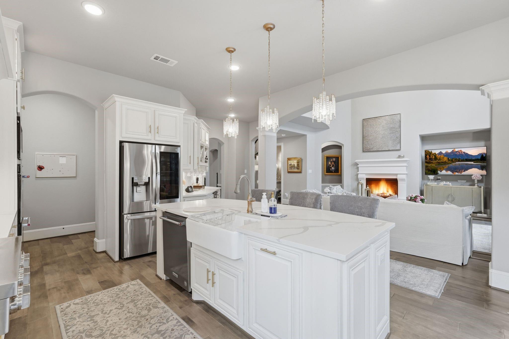 123 N Winter Sunrise Circle
