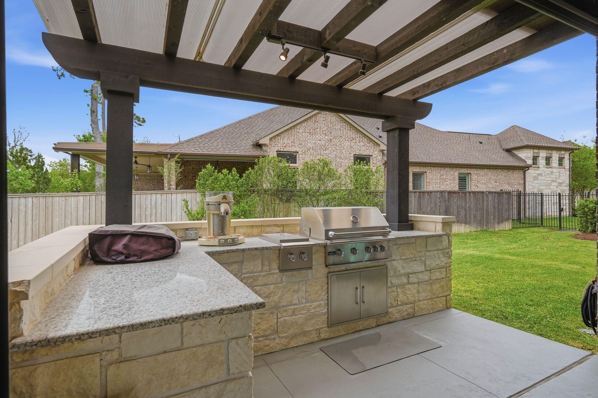 123 N Winter Sunrise Circle