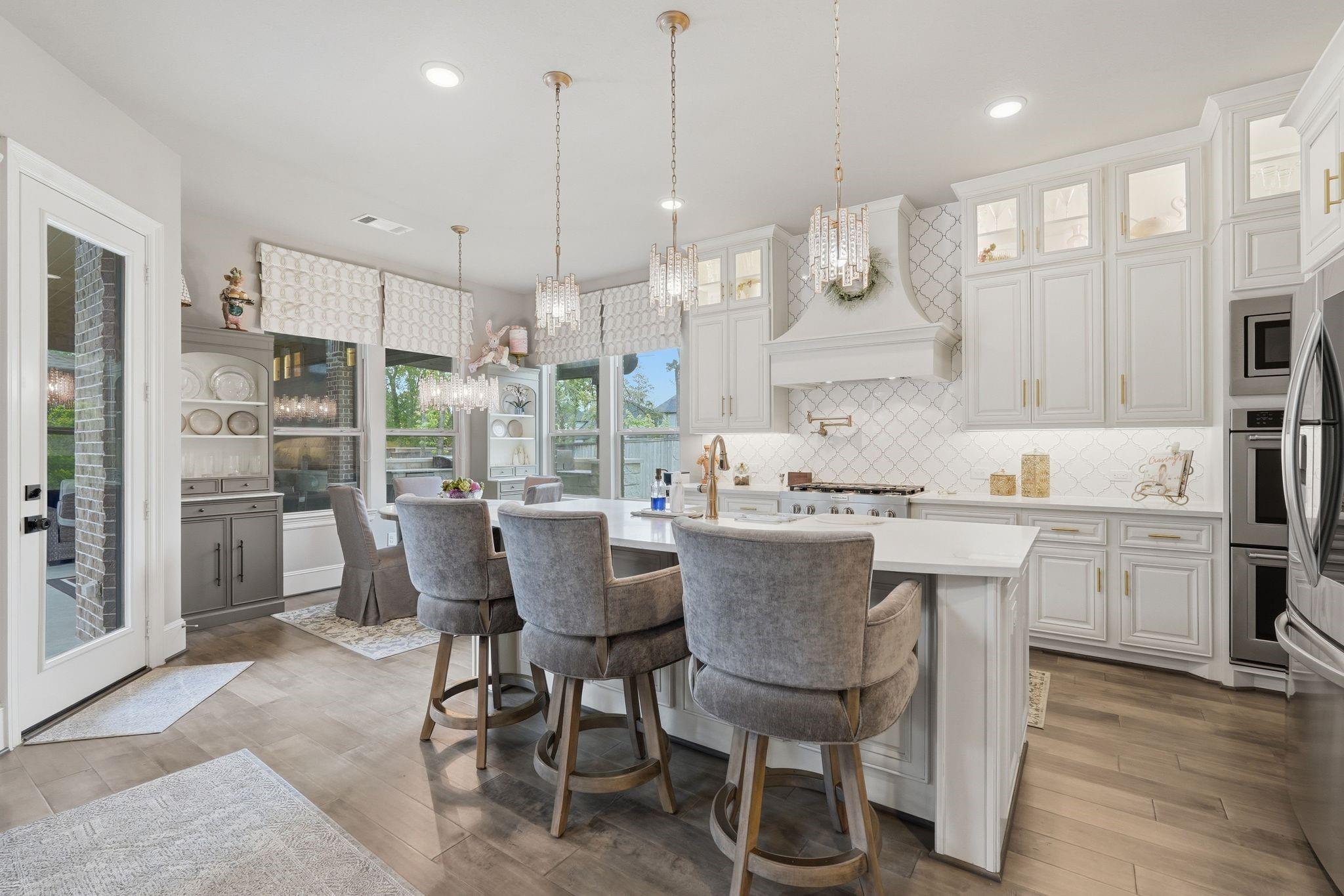 123 N Winter Sunrise Circle