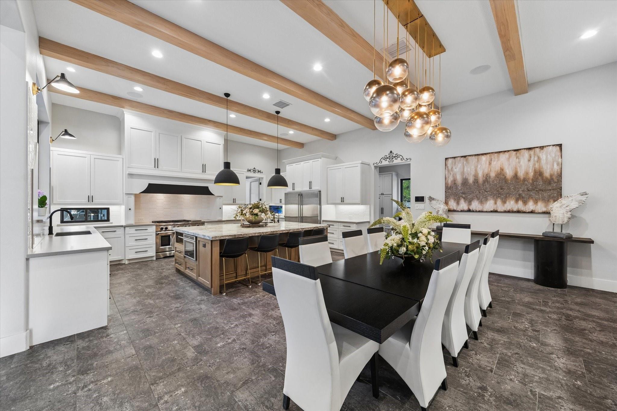 10897 Lake Forest Drive