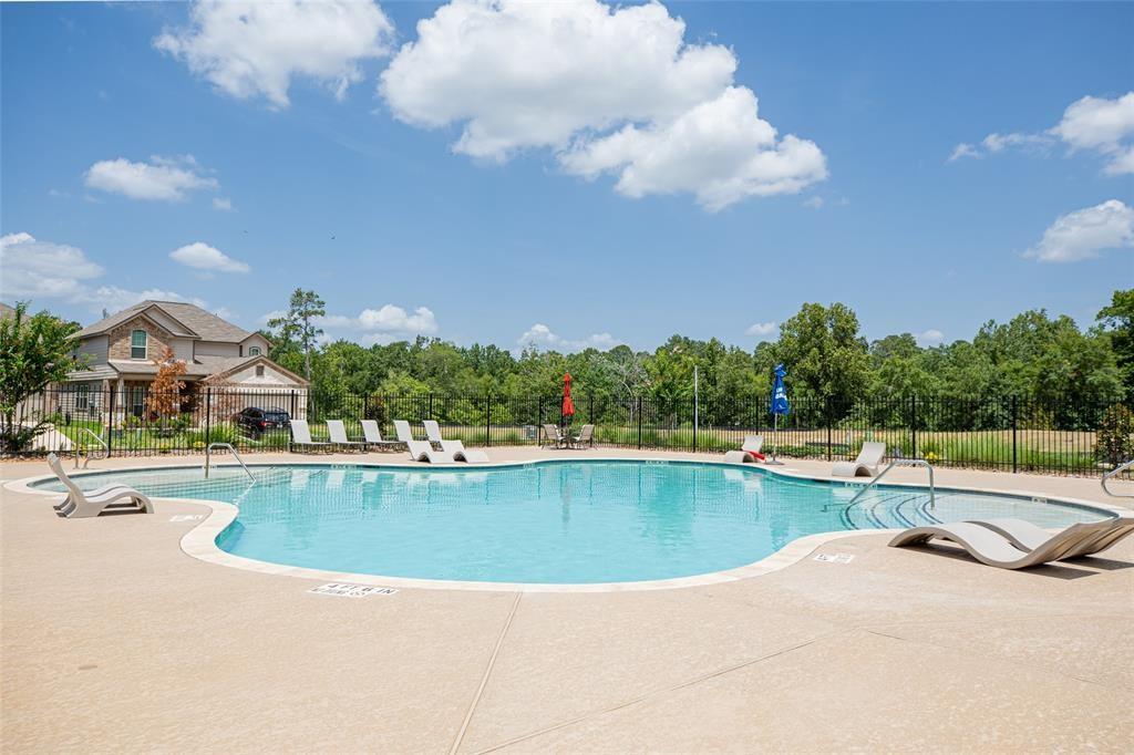 2906 Lawrence Park Court