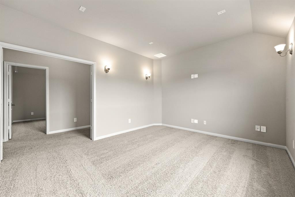2906 Lawrence Park Court
