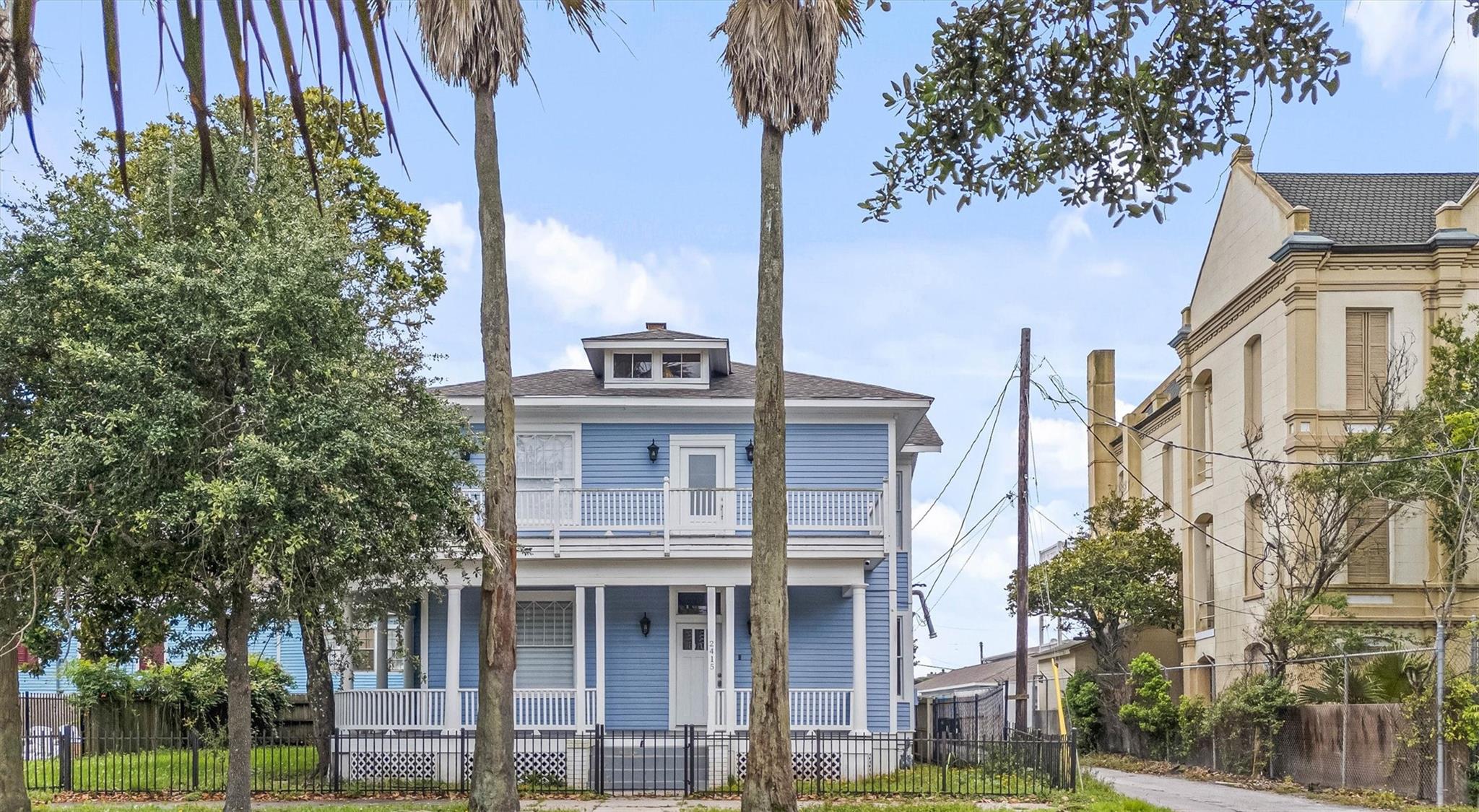 2415 Avenue O 1/2
