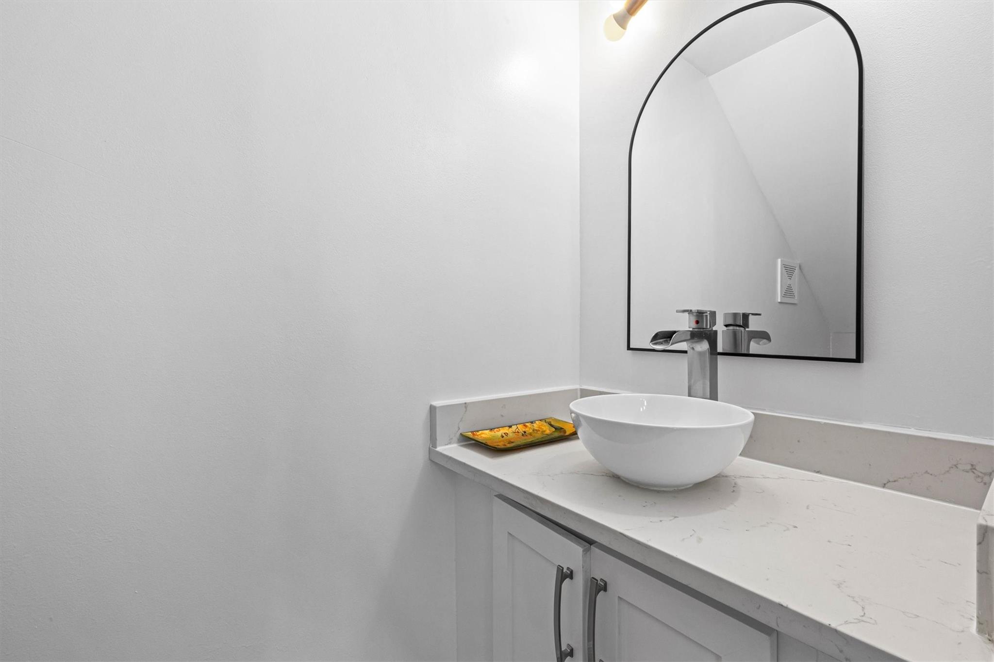 2415 Avenue O 1/2