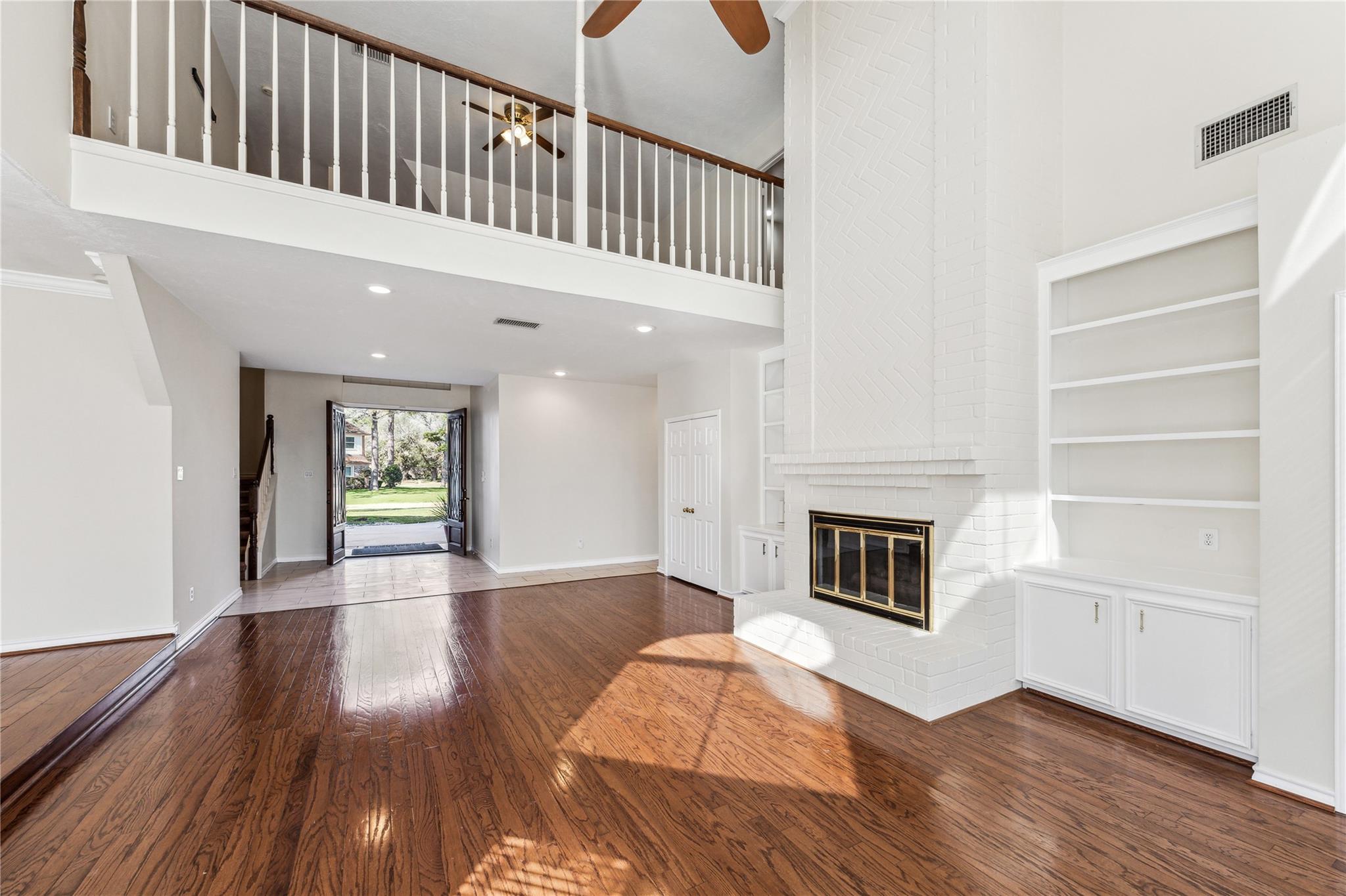 2102 N Fountain Valley Drive