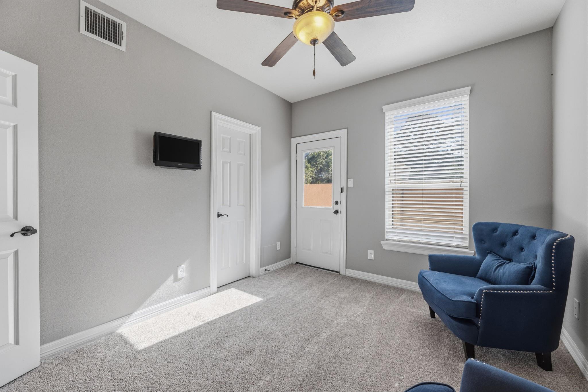2847 Kings Retreat