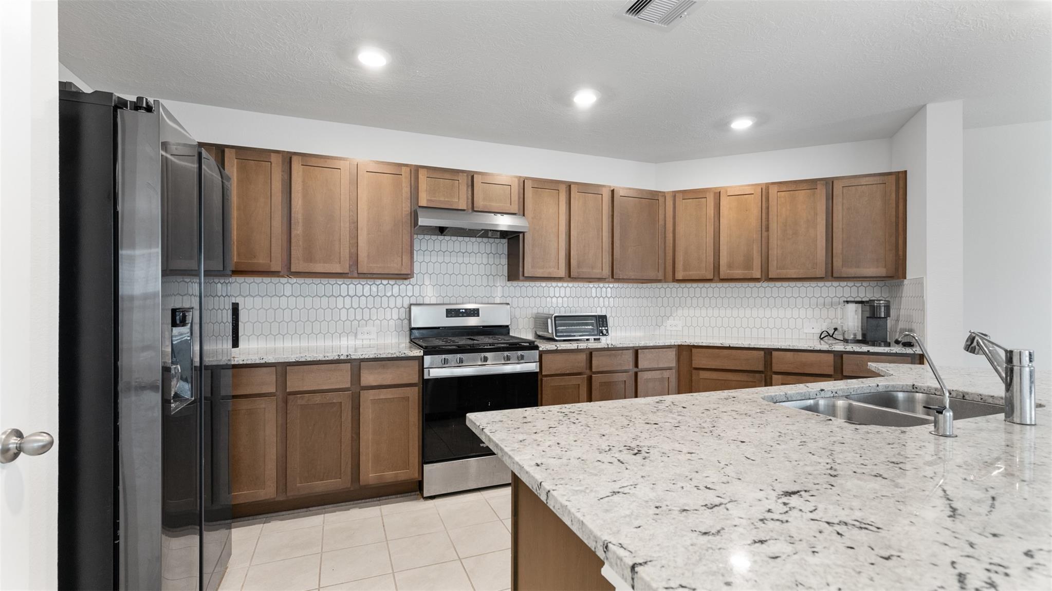 2925 Grand Anse Drive Drive