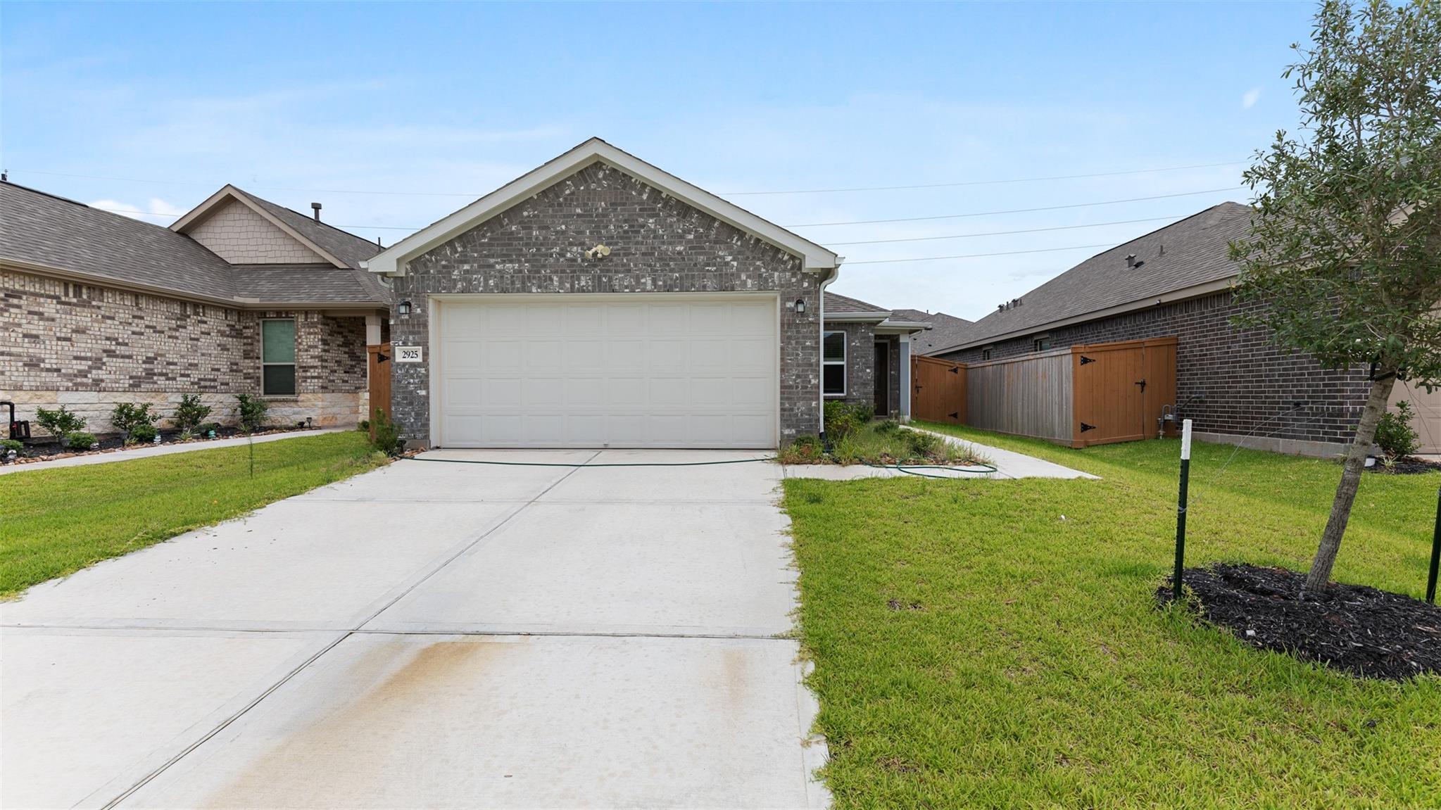 2925 Grand Anse Drive Drive