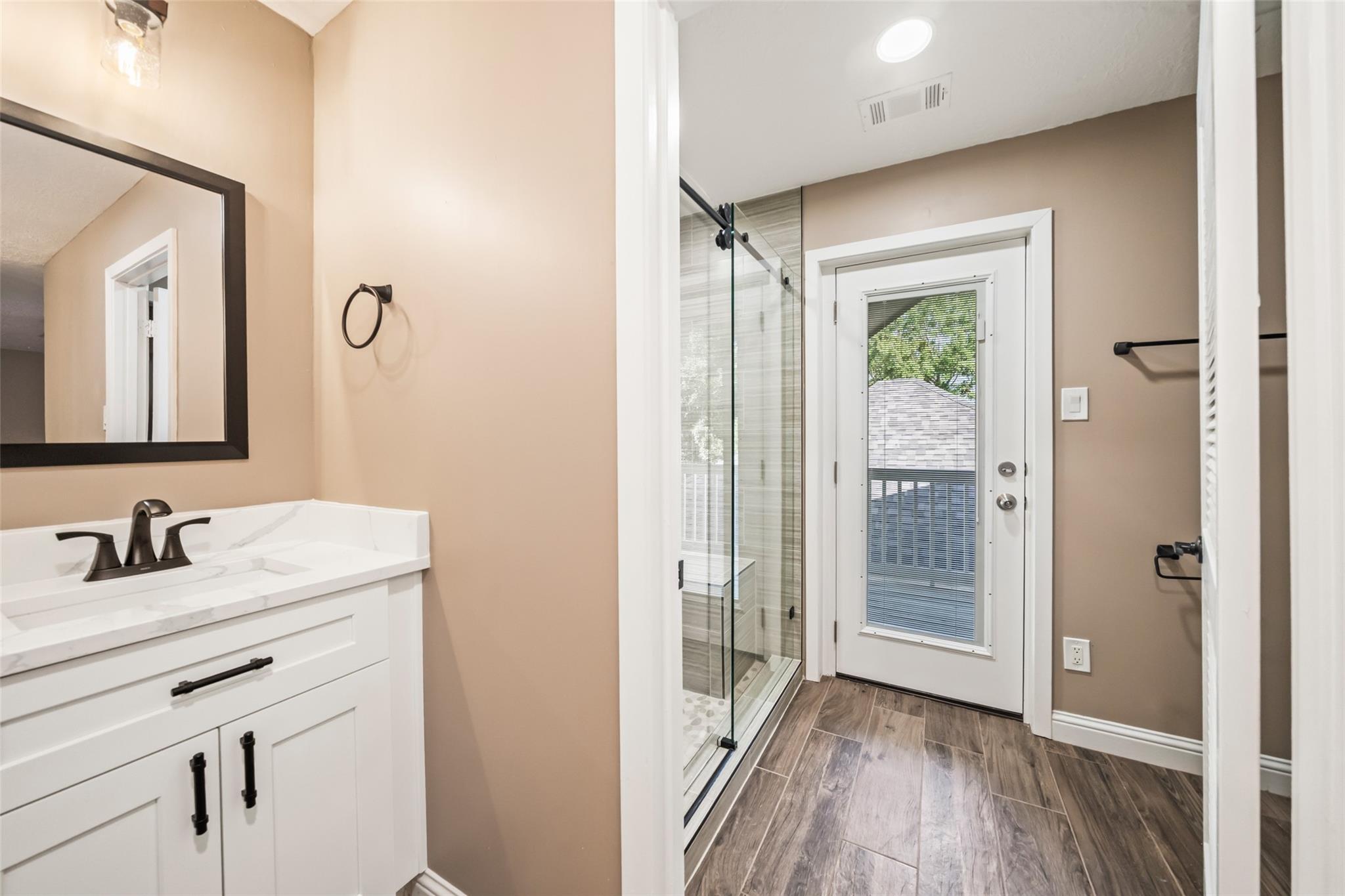 3019 Ramblewood Road