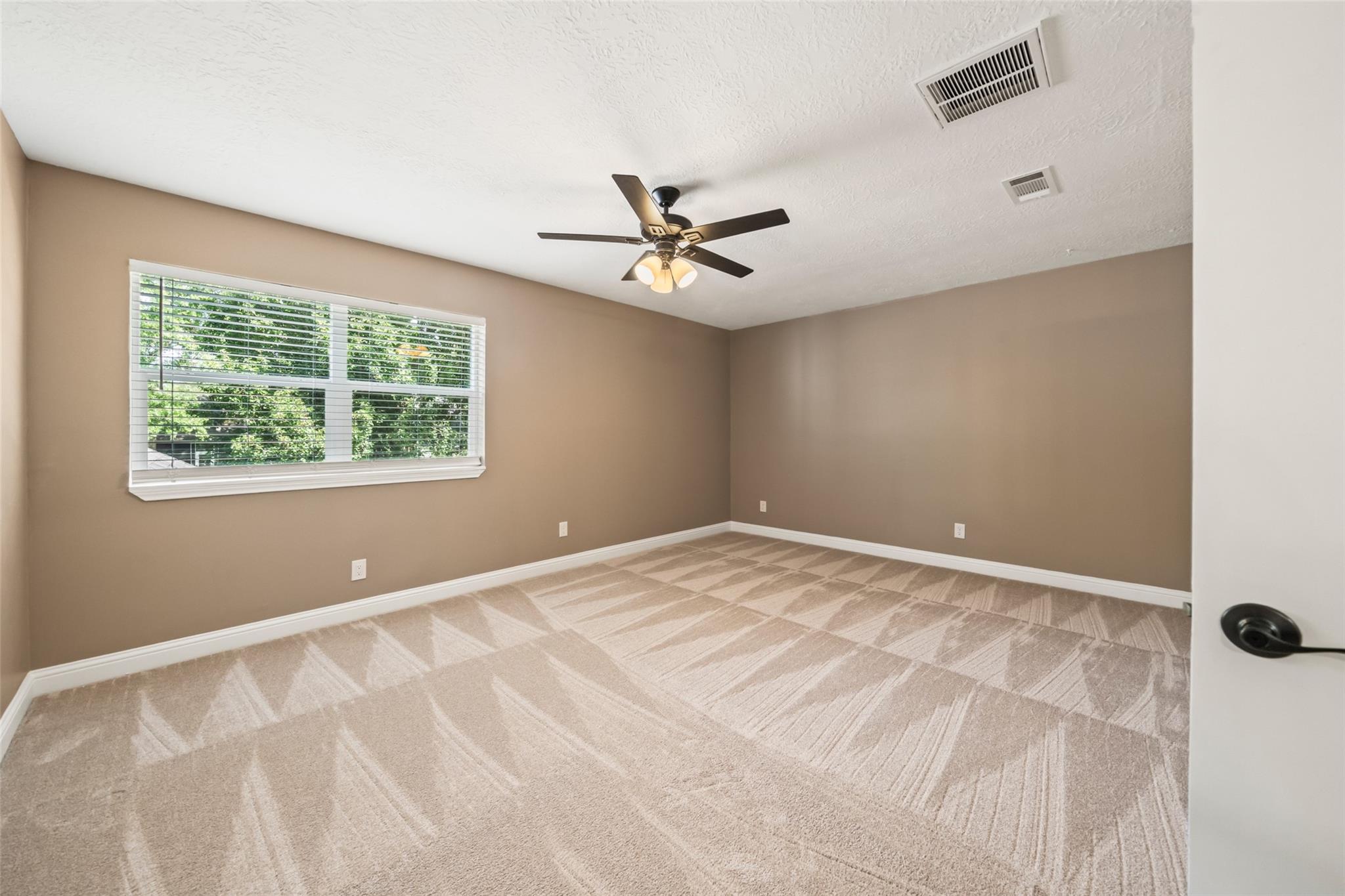 3019 Ramblewood Road