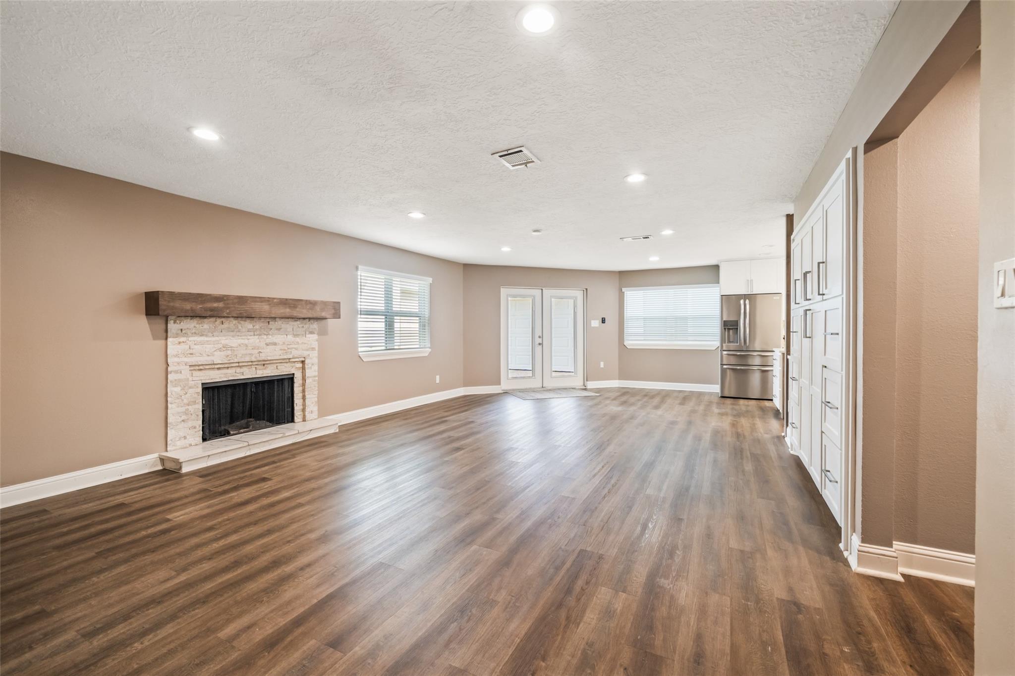 3019 Ramblewood Road