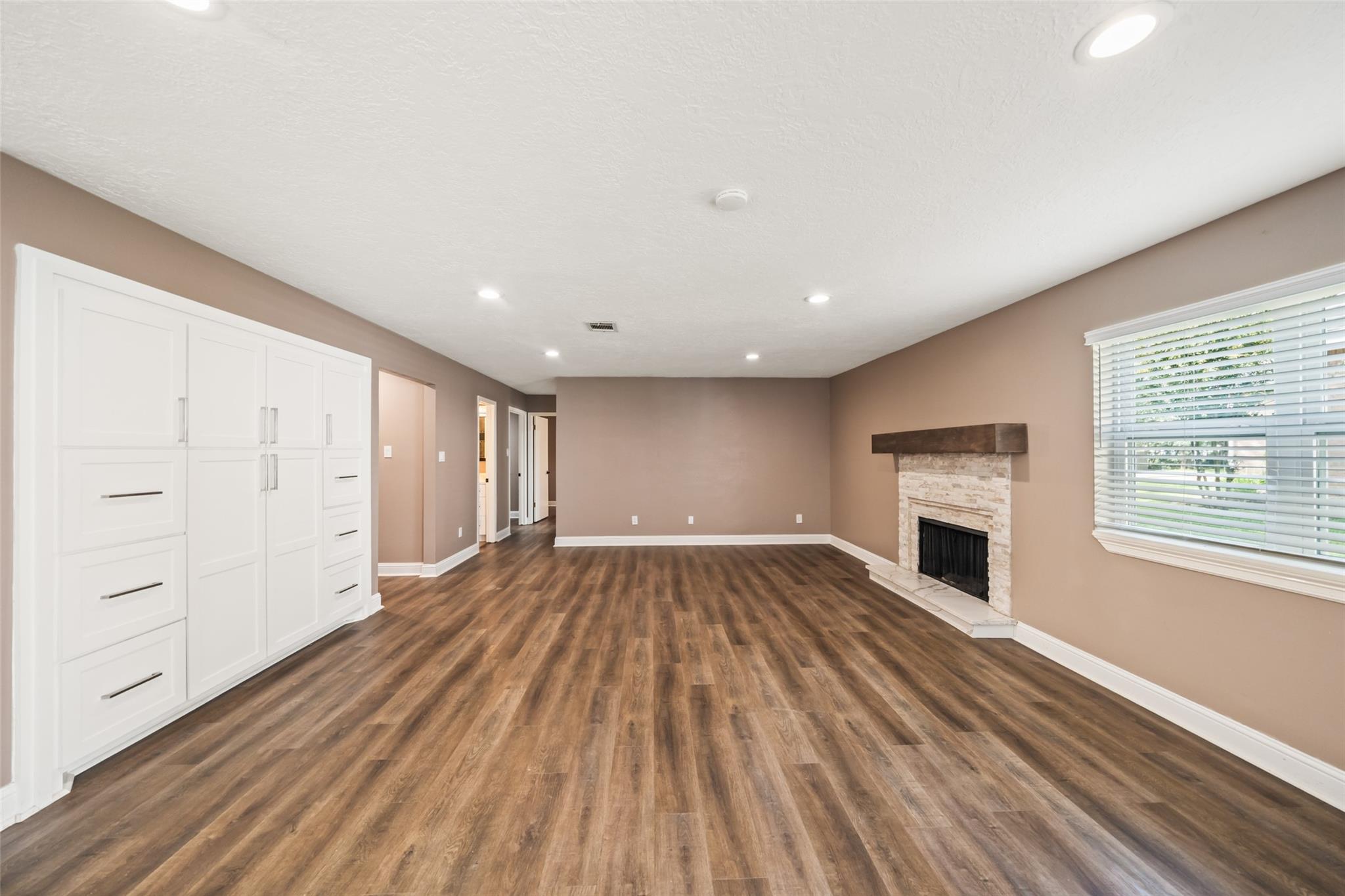 3019 Ramblewood Road