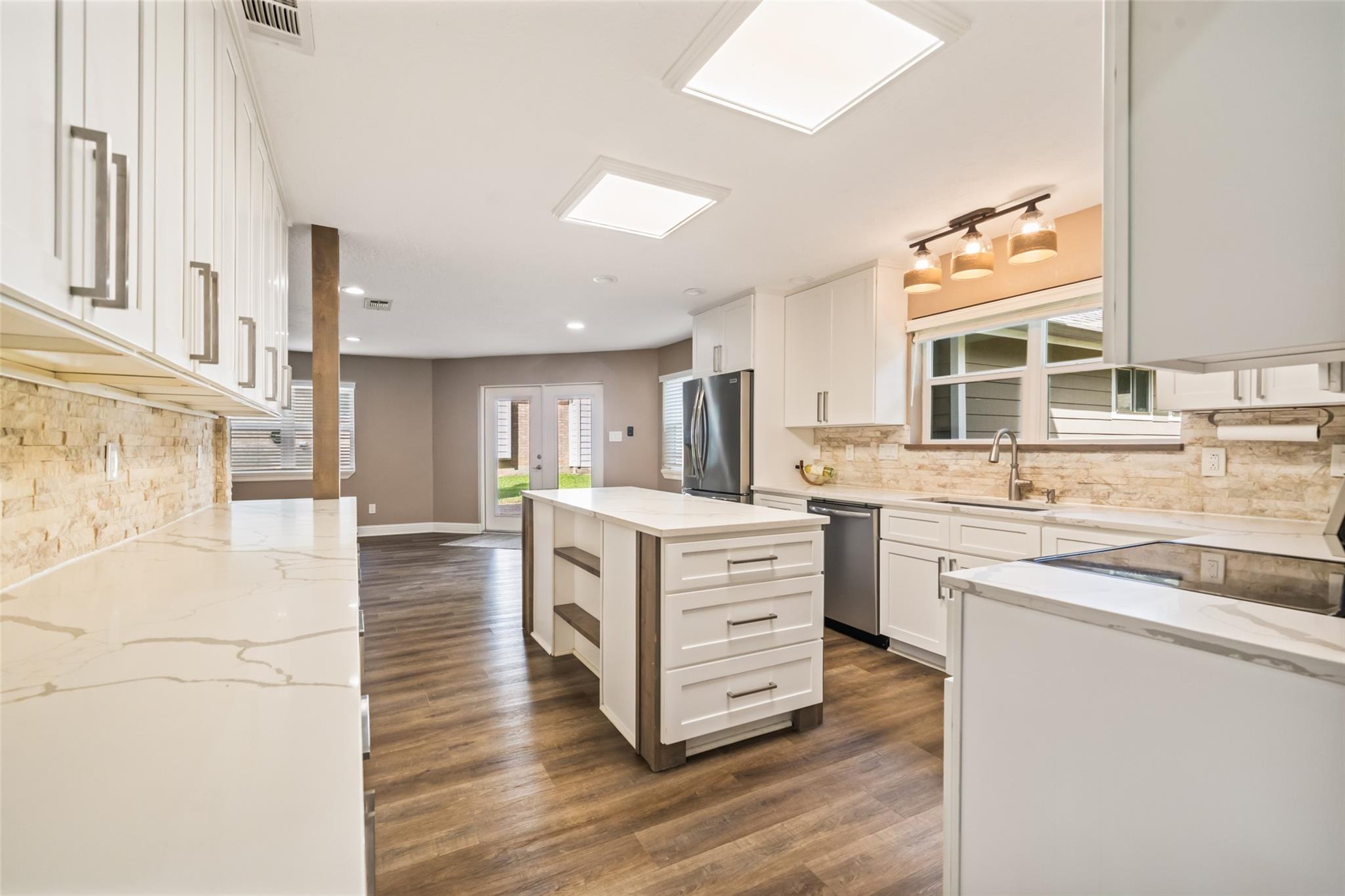 3019 Ramblewood Road