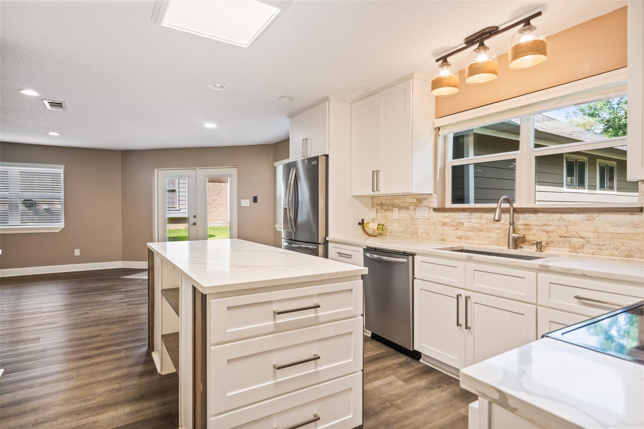 3019 Ramblewood Road