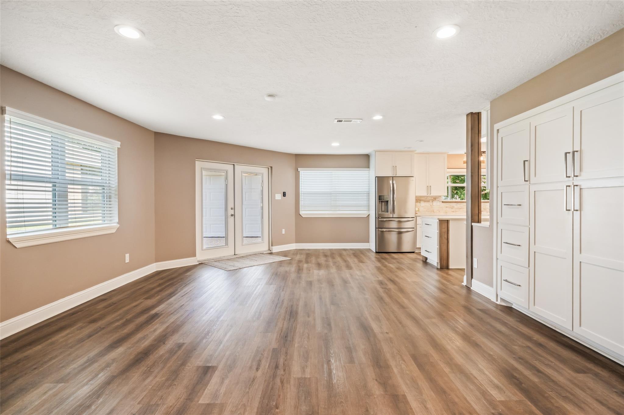 3019 Ramblewood Road