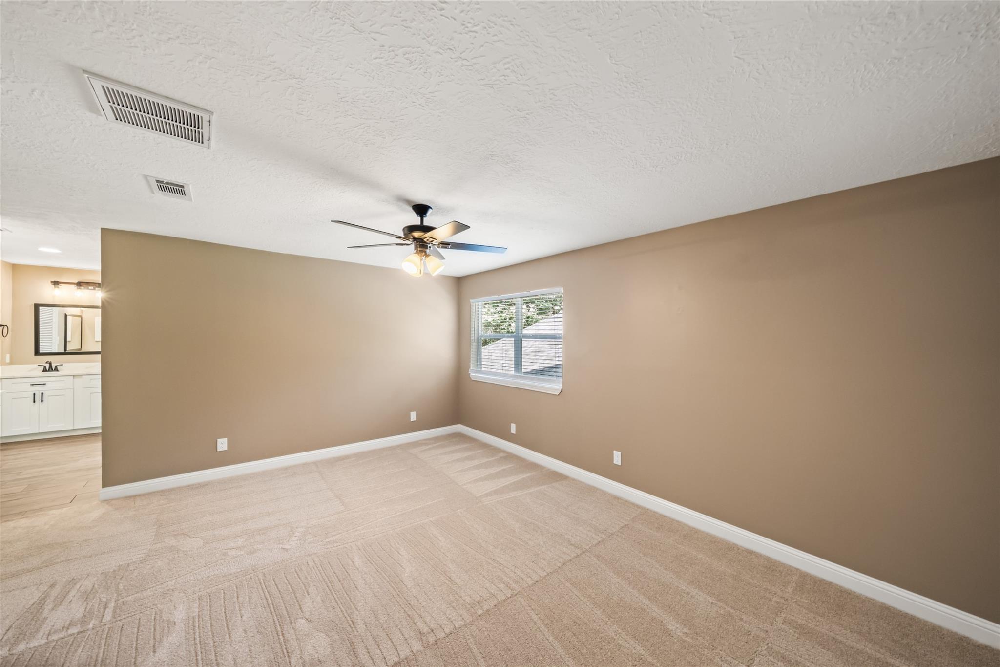 3019 Ramblewood Road